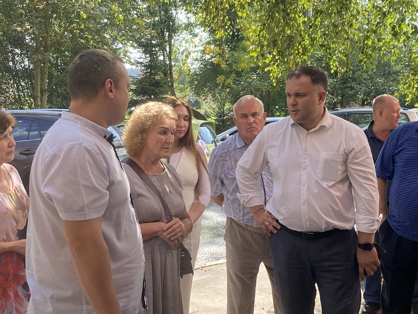 Мой подъезд, ремонт подъездов мкд, заозерный Власиха, замена ступеней, композитные накладки на ступени,