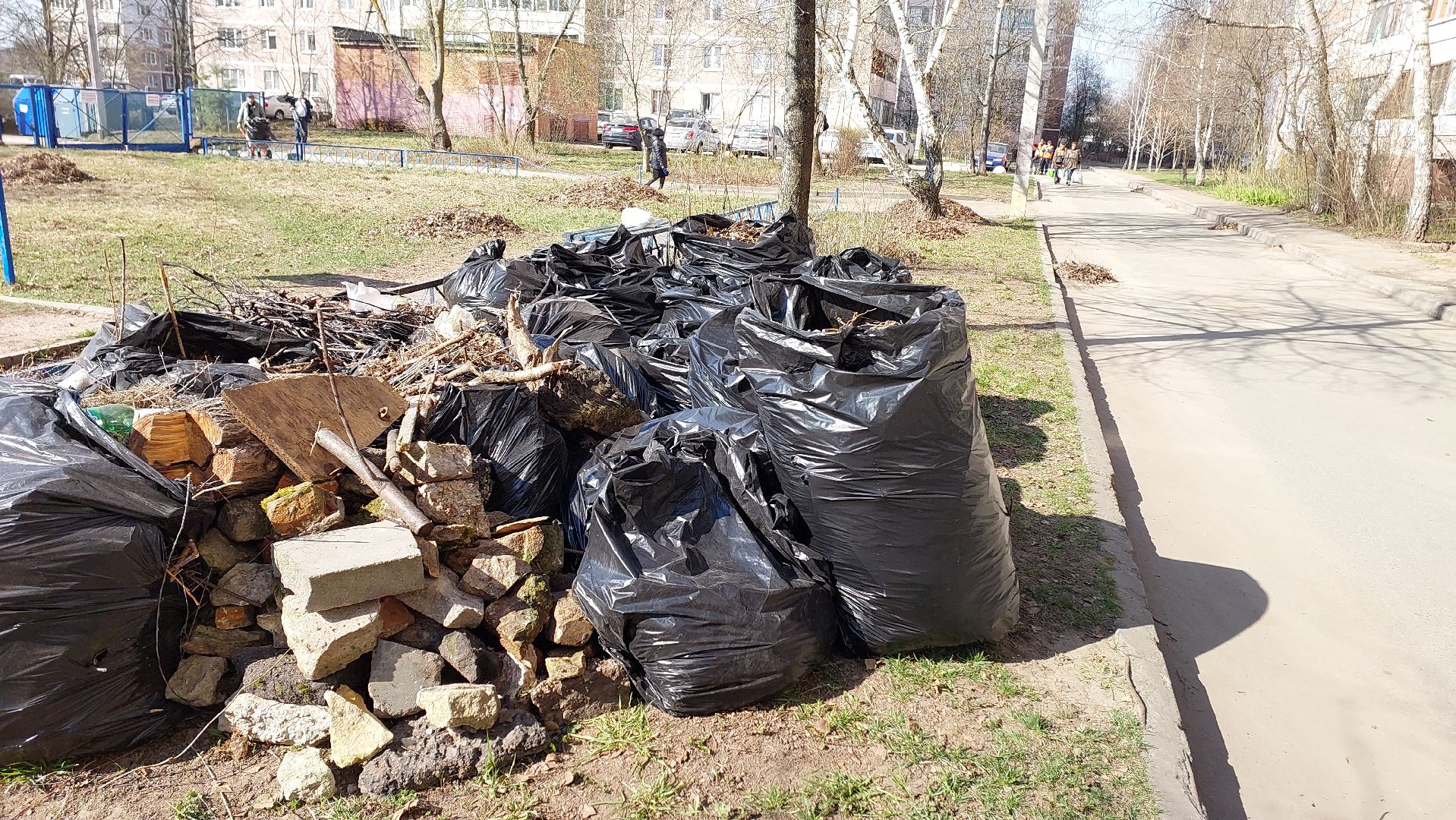 субботник, месячник по уборке, подмосковье, комбинат благоустройства, серпухов,