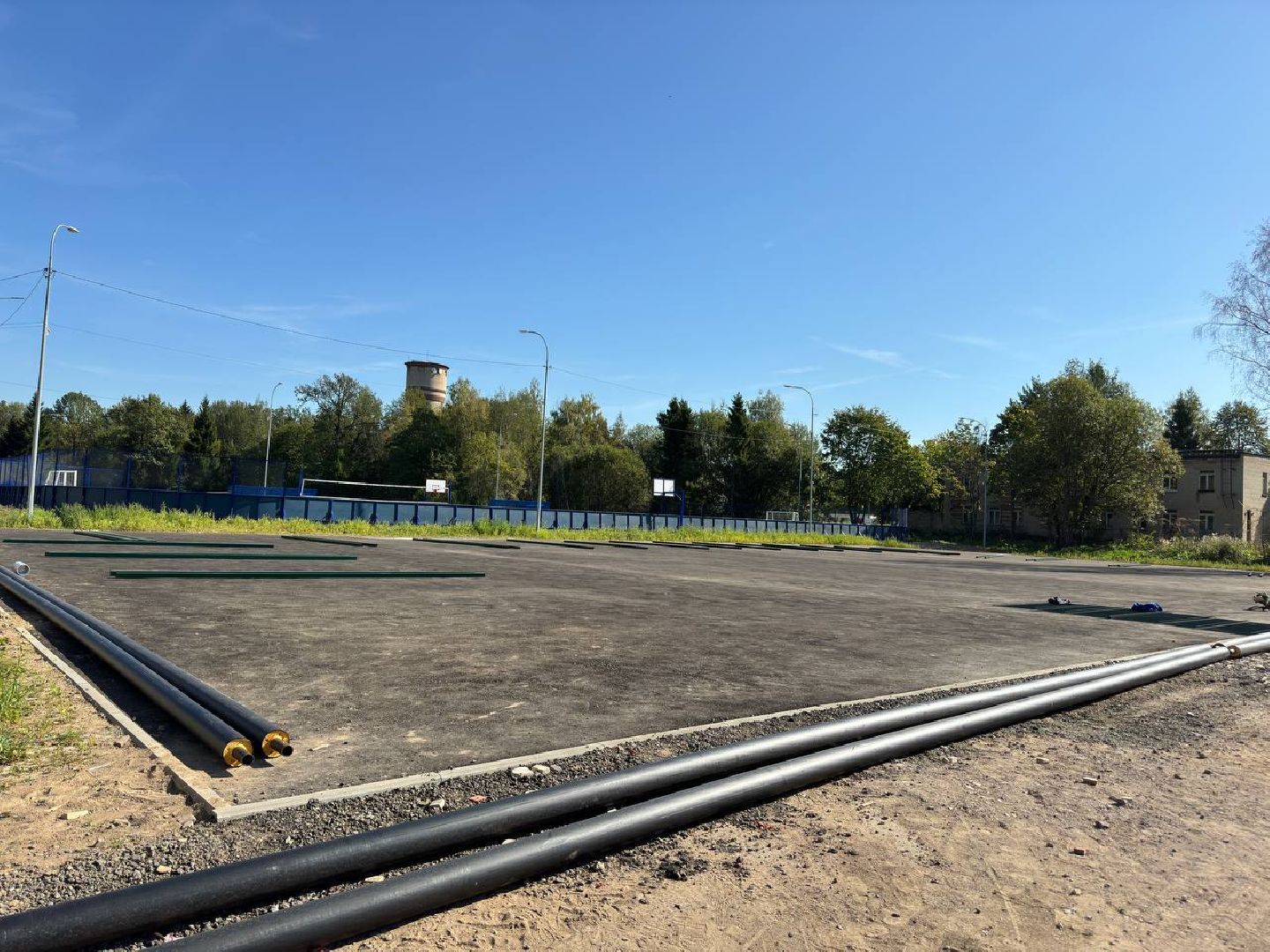 ограждение, городской округ восход, бригада рабочих, футбольное поле,