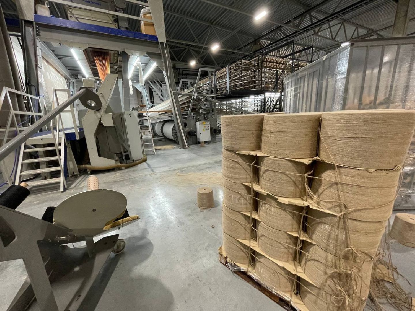 Дмитров, Ткацкая фабрика Роялтафт, Мининвест,