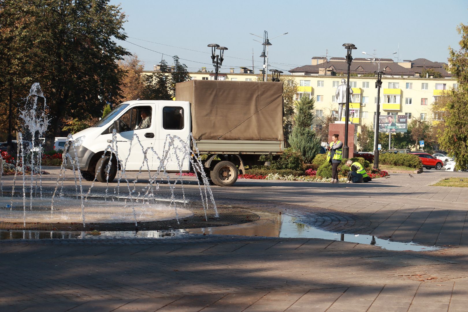 озеленение, цветочные клумбы, скверы,