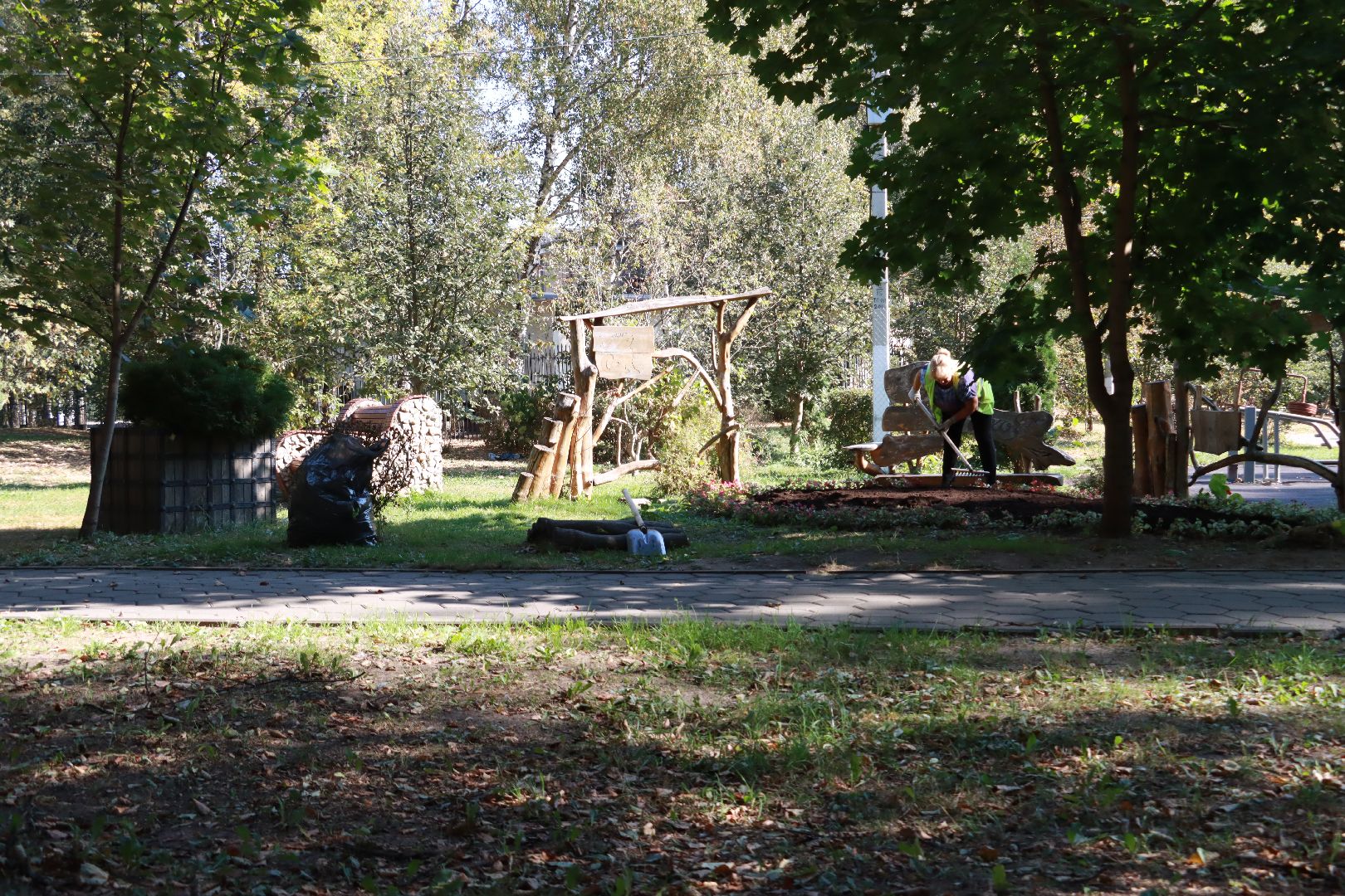 озеленение, цветочные клумбы, скверы,