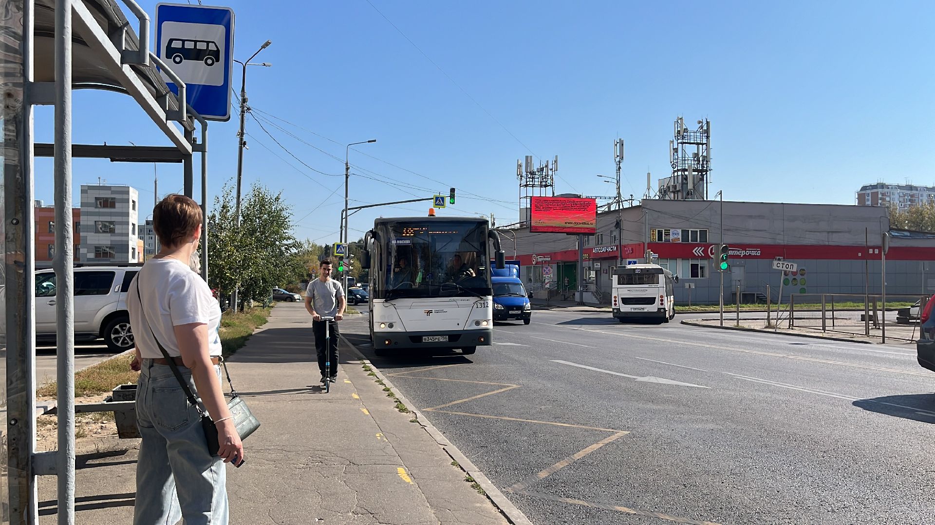 автобус, автобусный парк, автобусный маршрут,