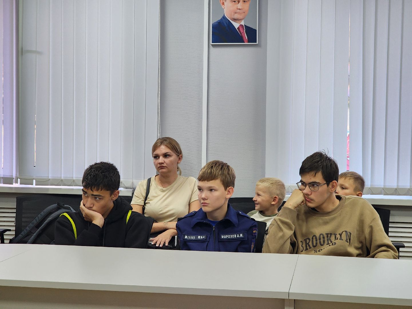 общество, жители, ногинск, школьники, молодежный центр, боец сво, диалоги с героями,