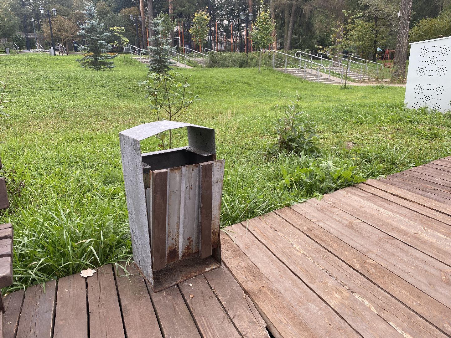 благоустройство территории, Власиха благоустройство, набережная верхнего озера, мкр Цветной бульвар, обход территории власиха,