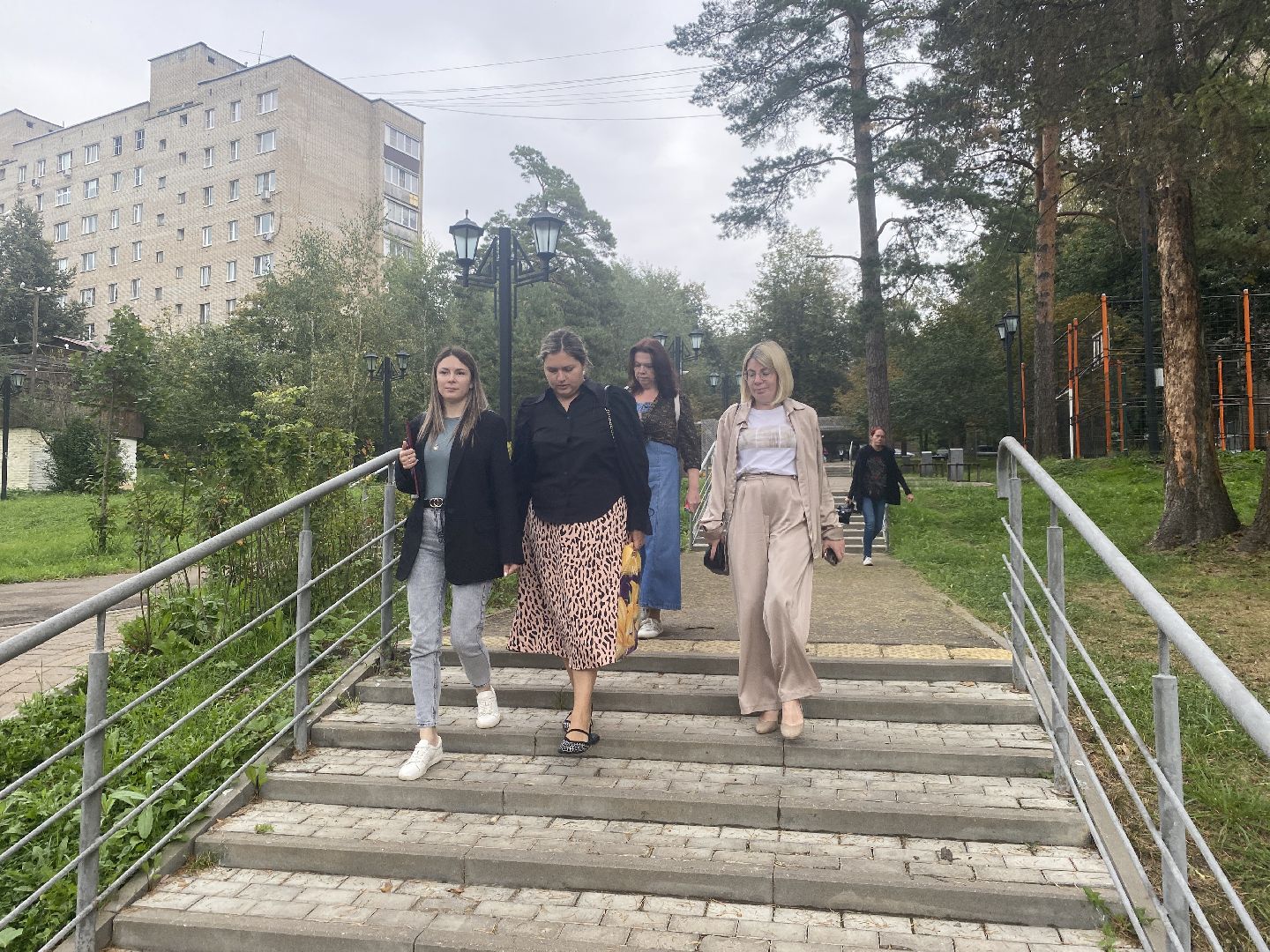 благоустройство территории, Власиха благоустройство, набережная верхнего озера, мкр Цветной бульвар, обход территории власиха,