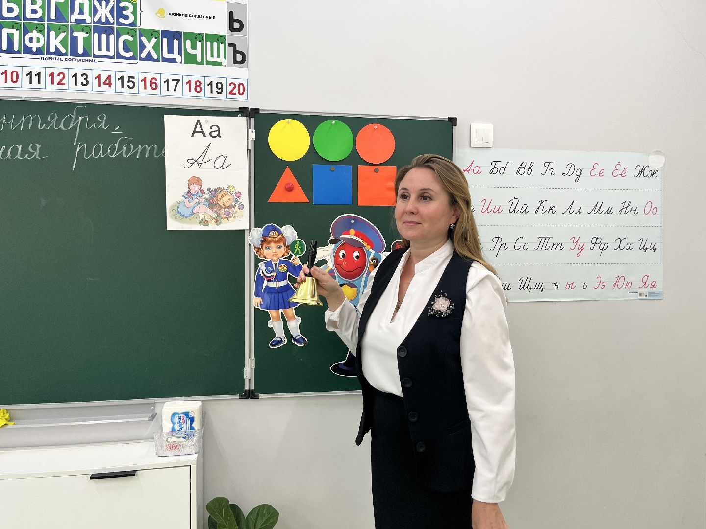 новый учитель, учителя, школа, школы, новый учитель в школе,