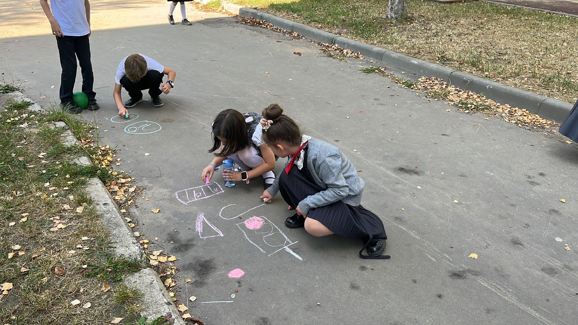 гибдд, госавтоинспекторы, госавтоинспекция, дети, школа, школьники, день безопасности, День безопасности дорожного движения,