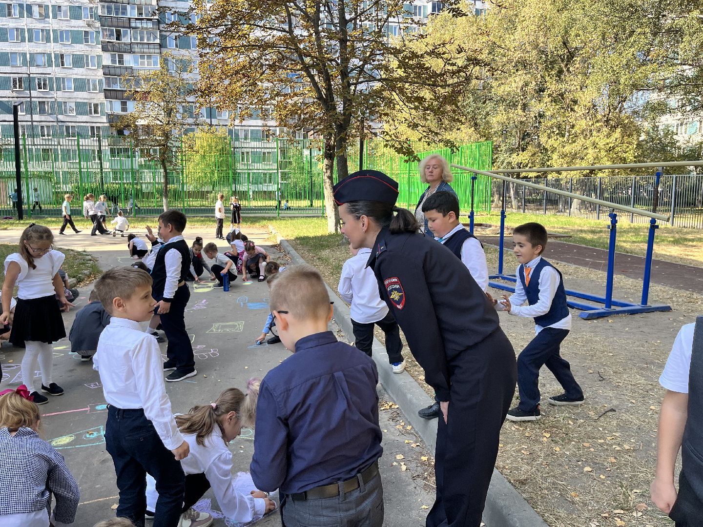 гибдд, госавтоинспекторы, госавтоинспекция, дети, школа, школьники, день безопасности, День безопасности дорожного движения,