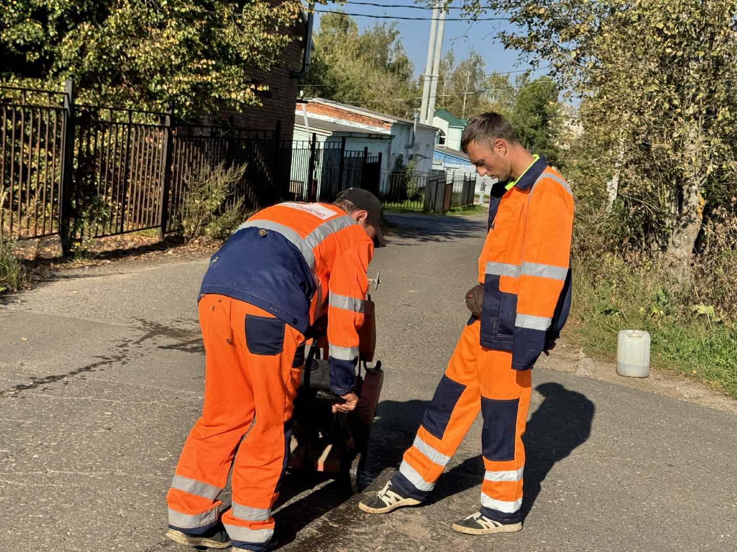 шаховская, ямочный ремонт, ямочный ремонт дорог, коммунальная служба,