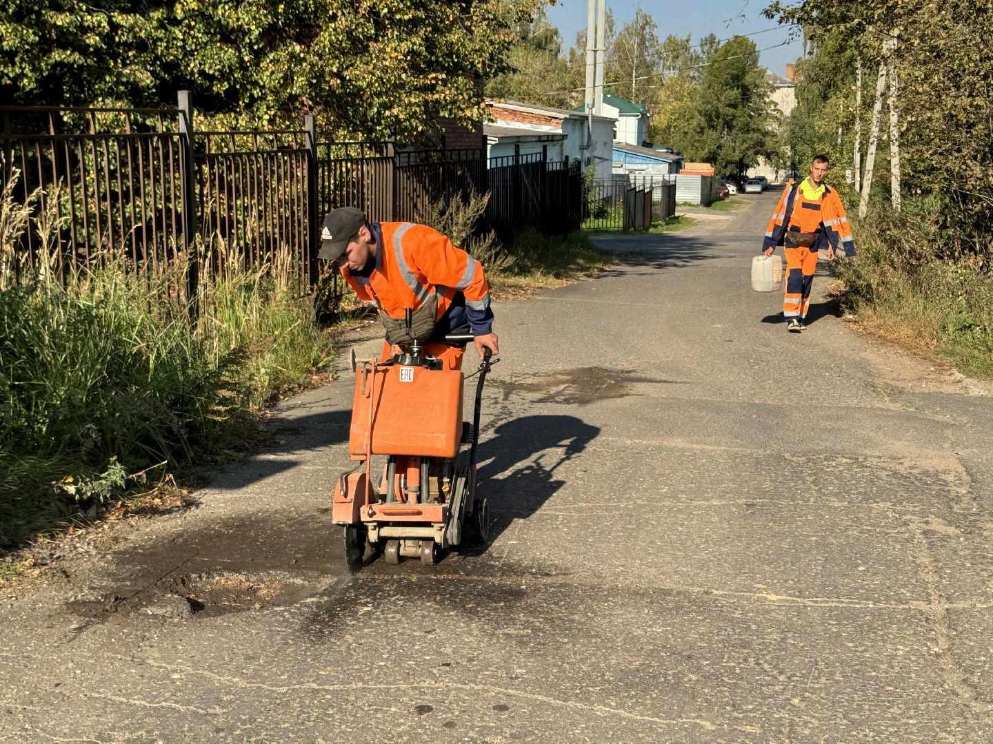 шаховская, ямочный ремонт, ямочный ремонт дорог, коммунальная служба,