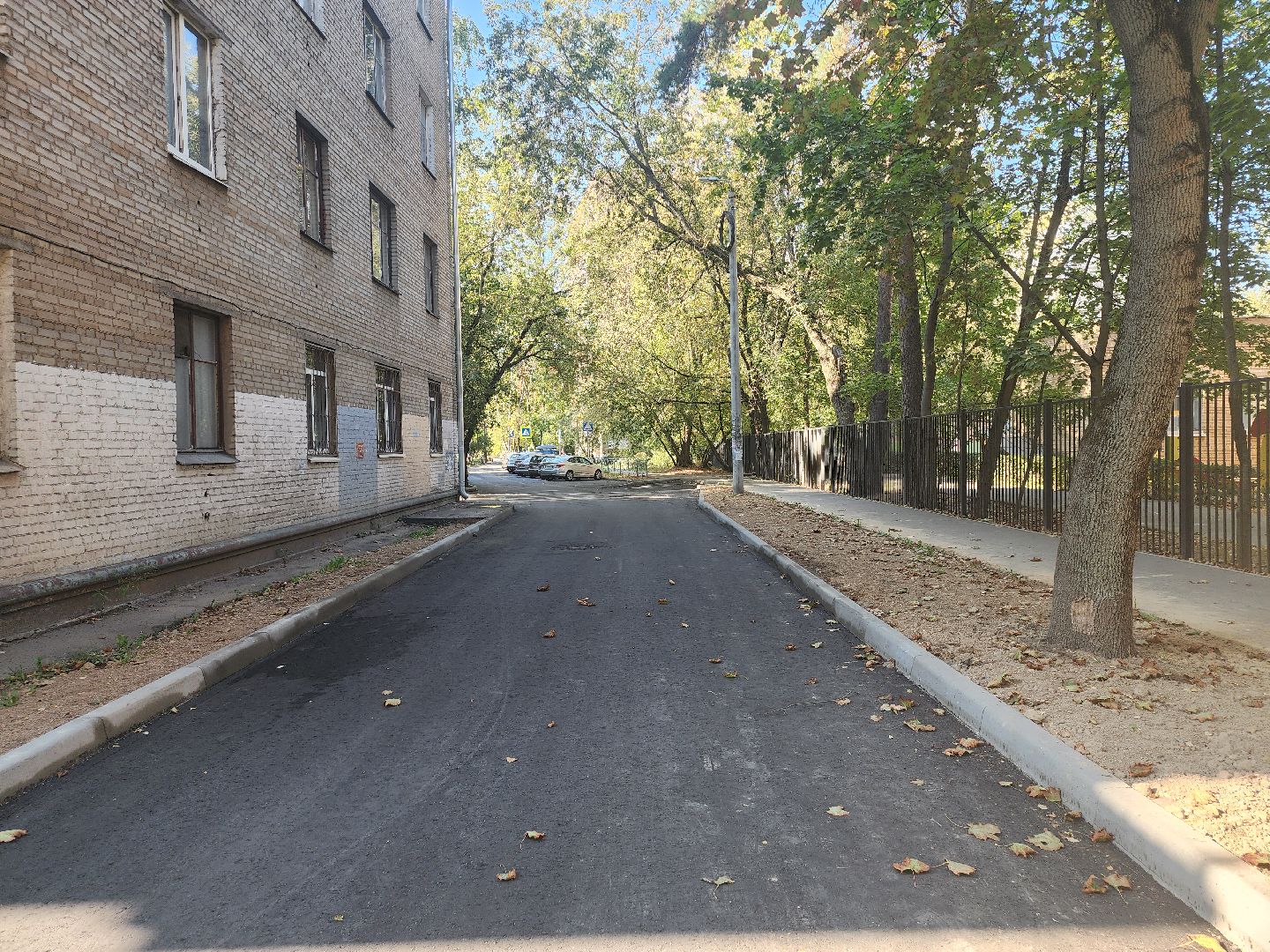 Благоустройство, придомовая территория, замена асфальта во дворе,