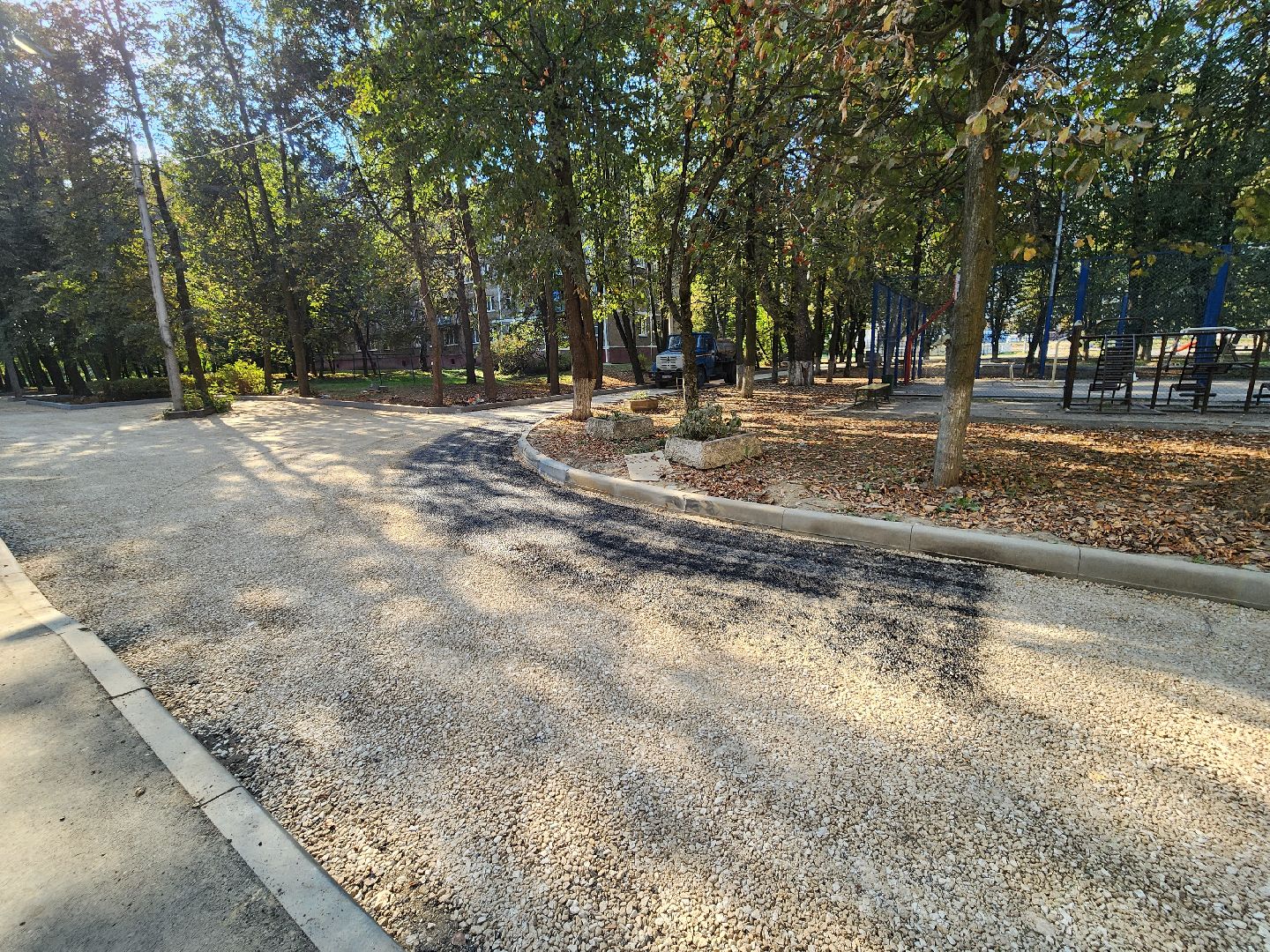 благоустройство, поселок володарского, благоустройство дворовых территорий, володарка улица зеленая, благоустройство в ленинском округе,кбдт в поселке володарского,