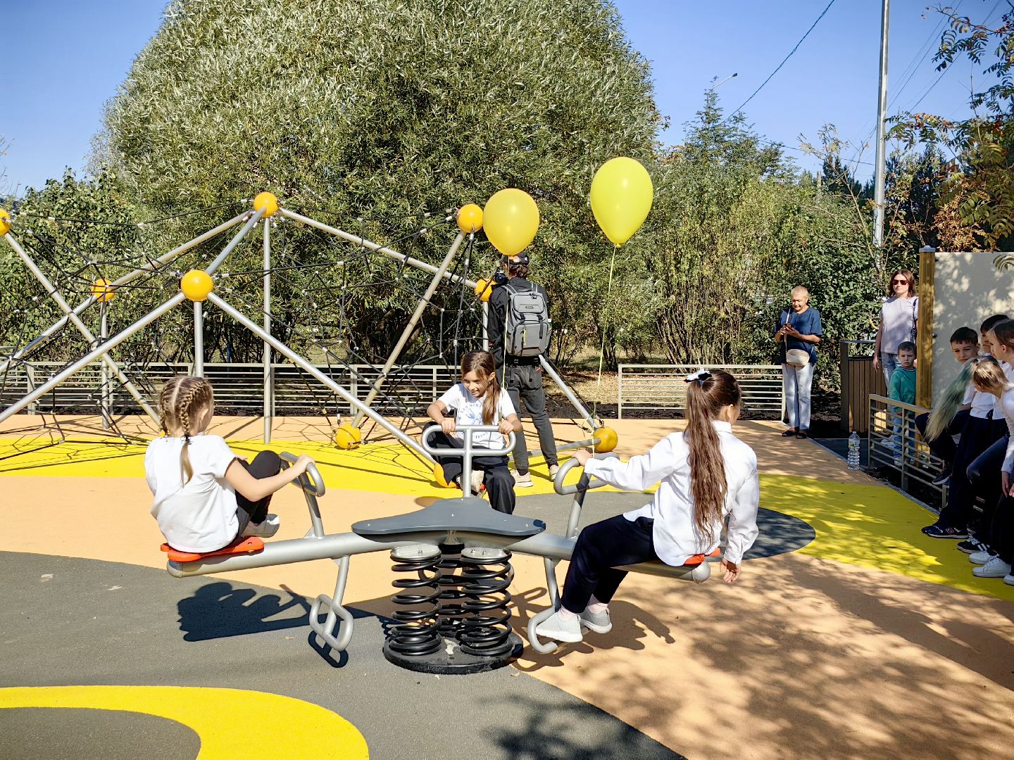 детская площадка, безопасное покрытие, игровое пространство, благоустровйство,