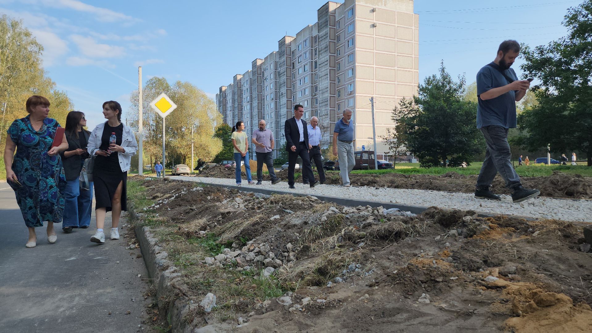 серпухов, поселок оболенск, строительство тротуара, благоустройство, обход территории,