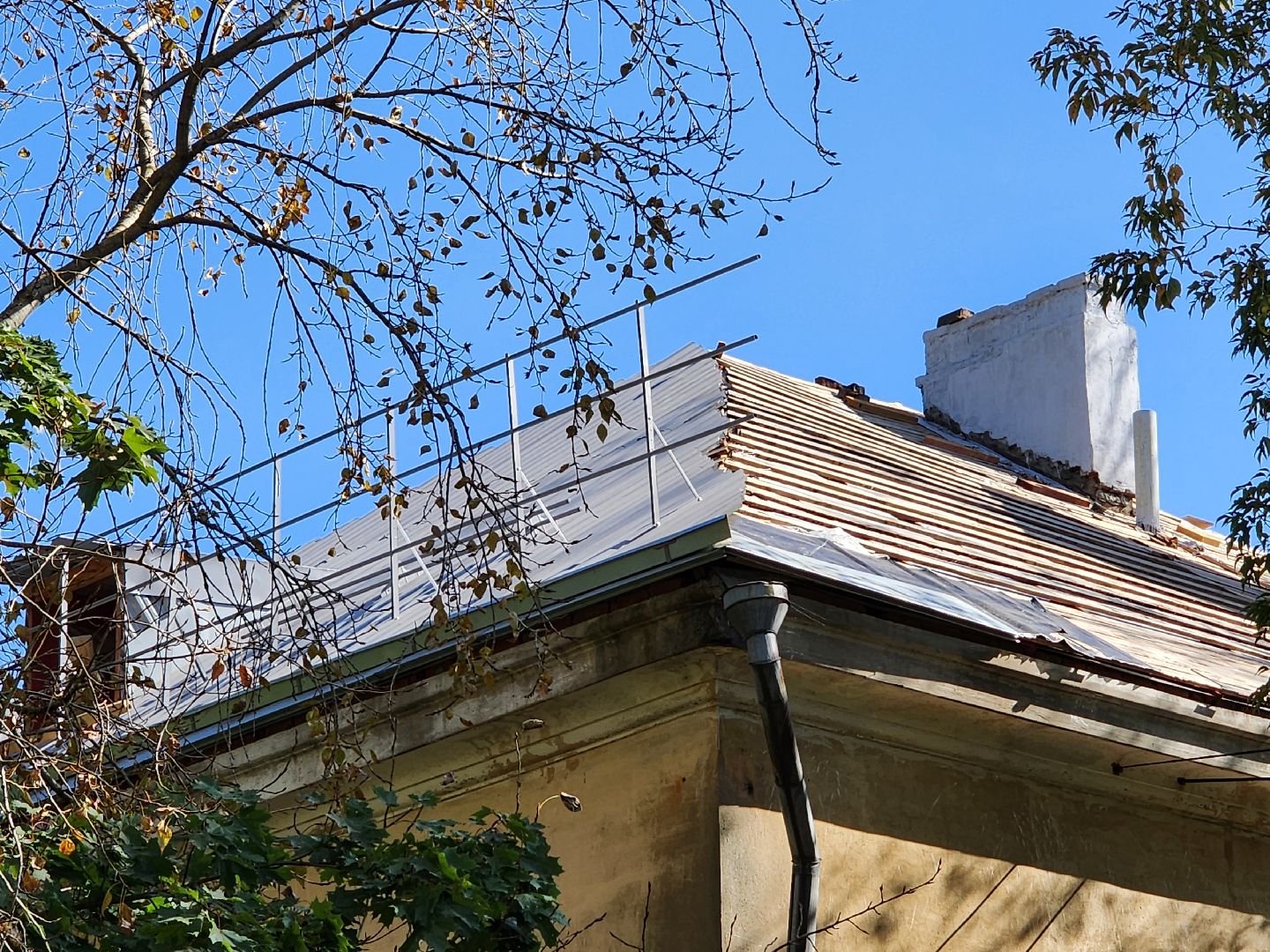 Чехов, улица Ильича, многоквартирный дом, МКД, ремонт кровли, реконструкция крыши, гидроизоляция, теплоизоляция, региональная программа Московской области, Фонд капремонта Московской области,