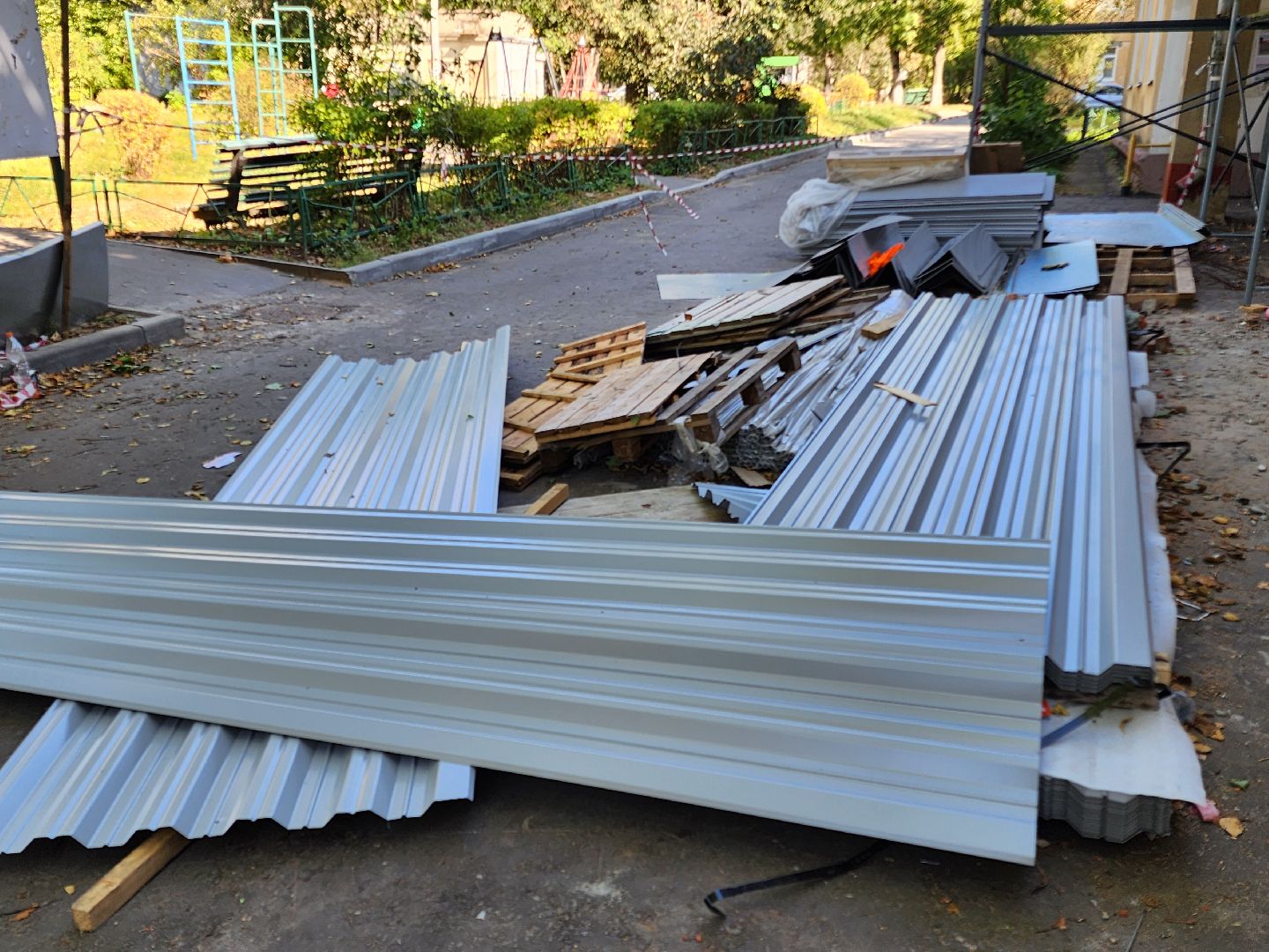 Чехов, улица Ильича, многоквартирный дом, МКД, ремонт кровли, реконструкция крыши, гидроизоляция, теплоизоляция, региональная программа Московской области, Фонд капремонта Московской области,