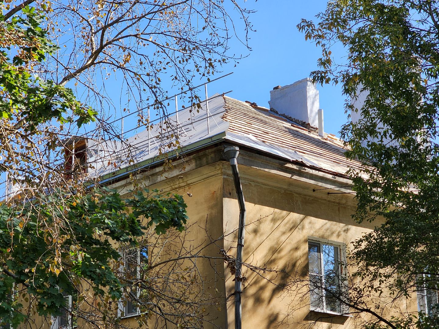 Чехов, улица Ильича, многоквартирный дом, МКД, ремонт кровли, реконструкция крыши, гидроизоляция, теплоизоляция, региональная программа Московской области, Фонд капремонта Московской области,