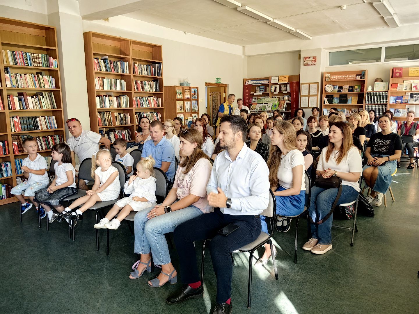 экология, экоцентр, благотворительность, подопечные, сбор вторсырья, крышечки,