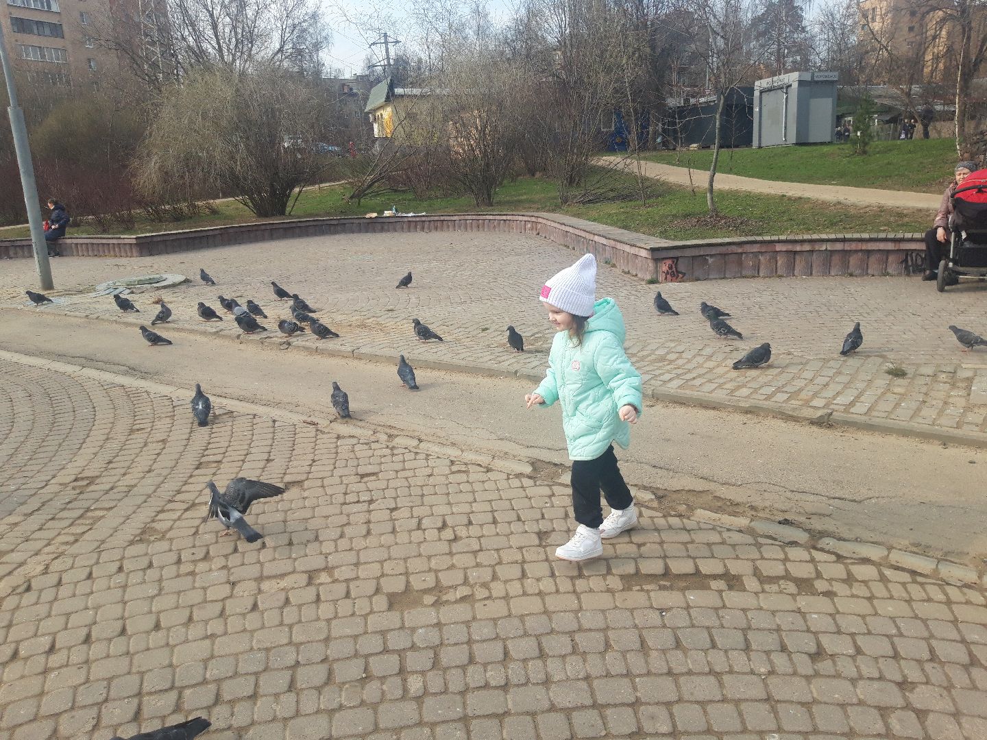 озеро, дети, пенсионеры,