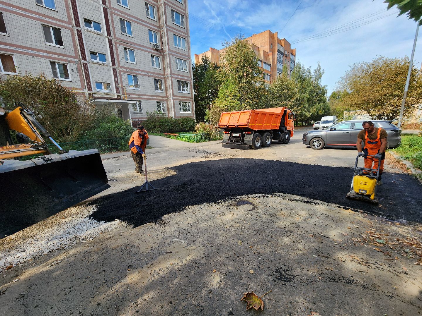 Чехов, улица Чехова, портал Добродел, обращения жителей, ямочный ремонт, дорожный ремонт, парковка, проезд, губернатор московской области,
