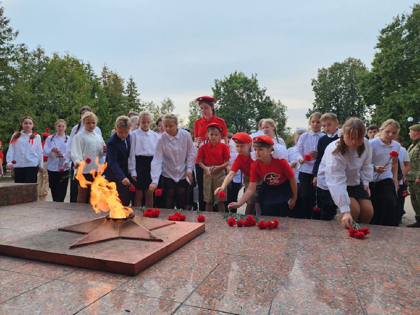 можайск, можайский городской округ, подмосковье, юнармия, всероссийское военно-патриотическое движение, школьники, дети, юные патриоты, торжественная церемония, вступление в ряды юнармии,