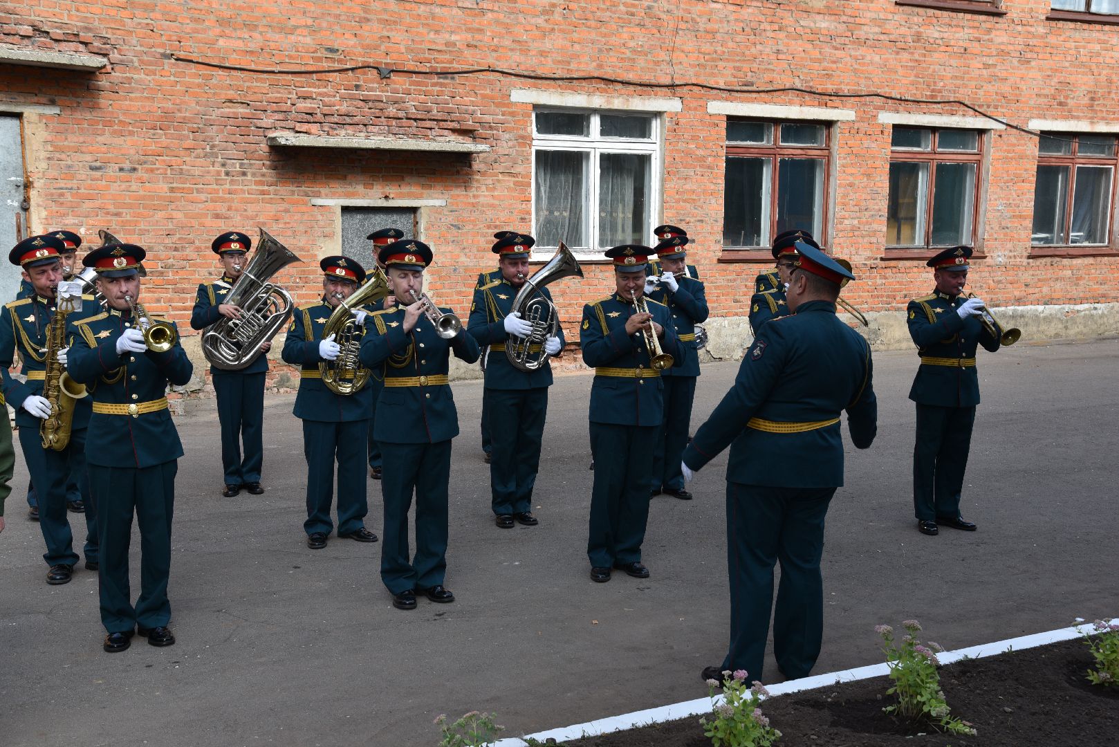 лотошино, микулино, микулинская гимназия, сво, памятная доска,