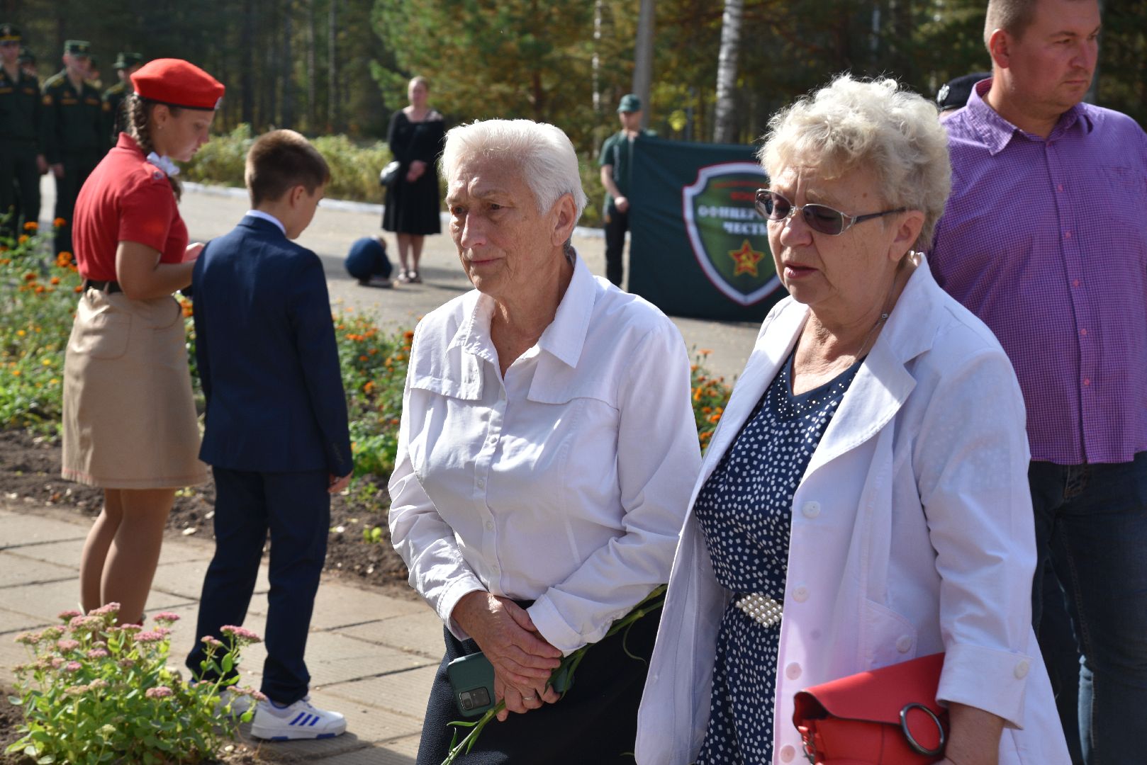 лотошино, микулино, микулинская гимназия, сво, памятная доска,