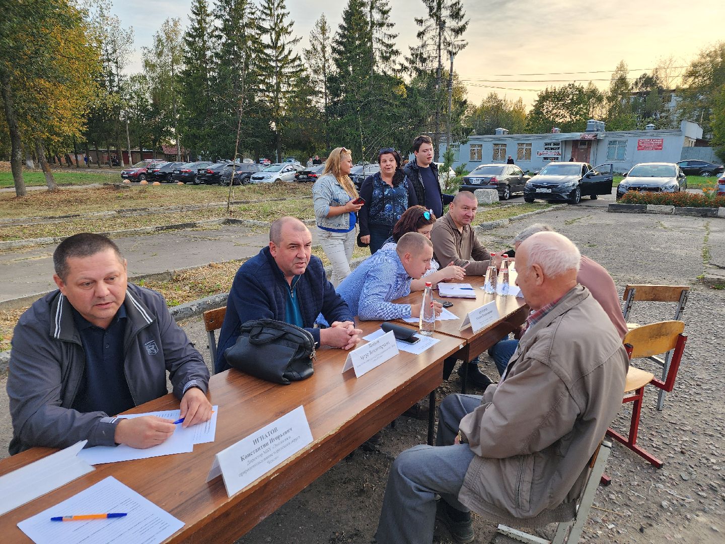 Чехов, деревня Алексеевка, поселок Чернецкое, выездная администрация, встреча с жителями, обращения жителей, благоустройство, улица Победы,