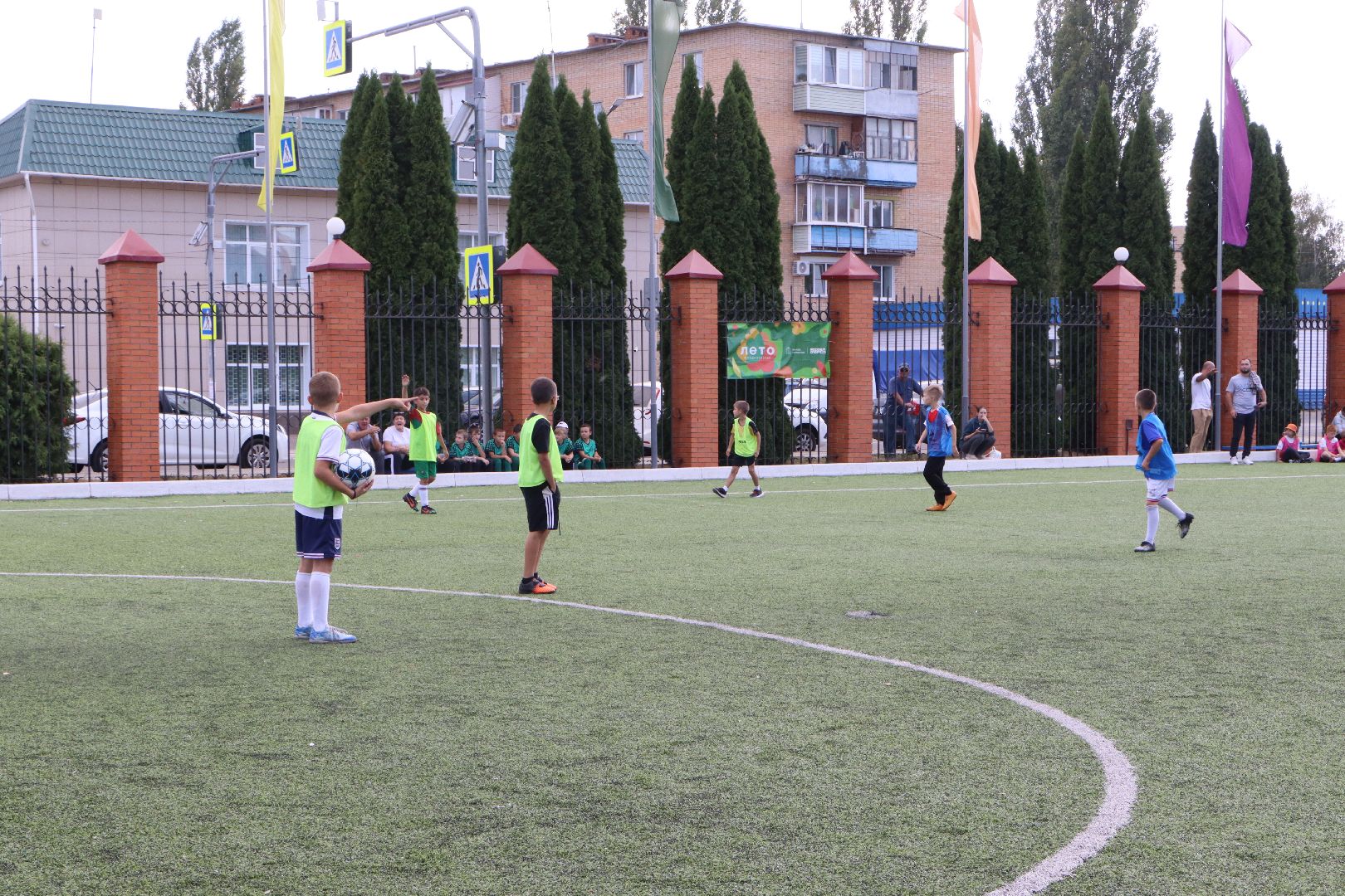 Серебряные Пруды, футбол, надежда Подмосковья Кавалер ордена Мужества, Сергей Мясин, СК Молодежный,