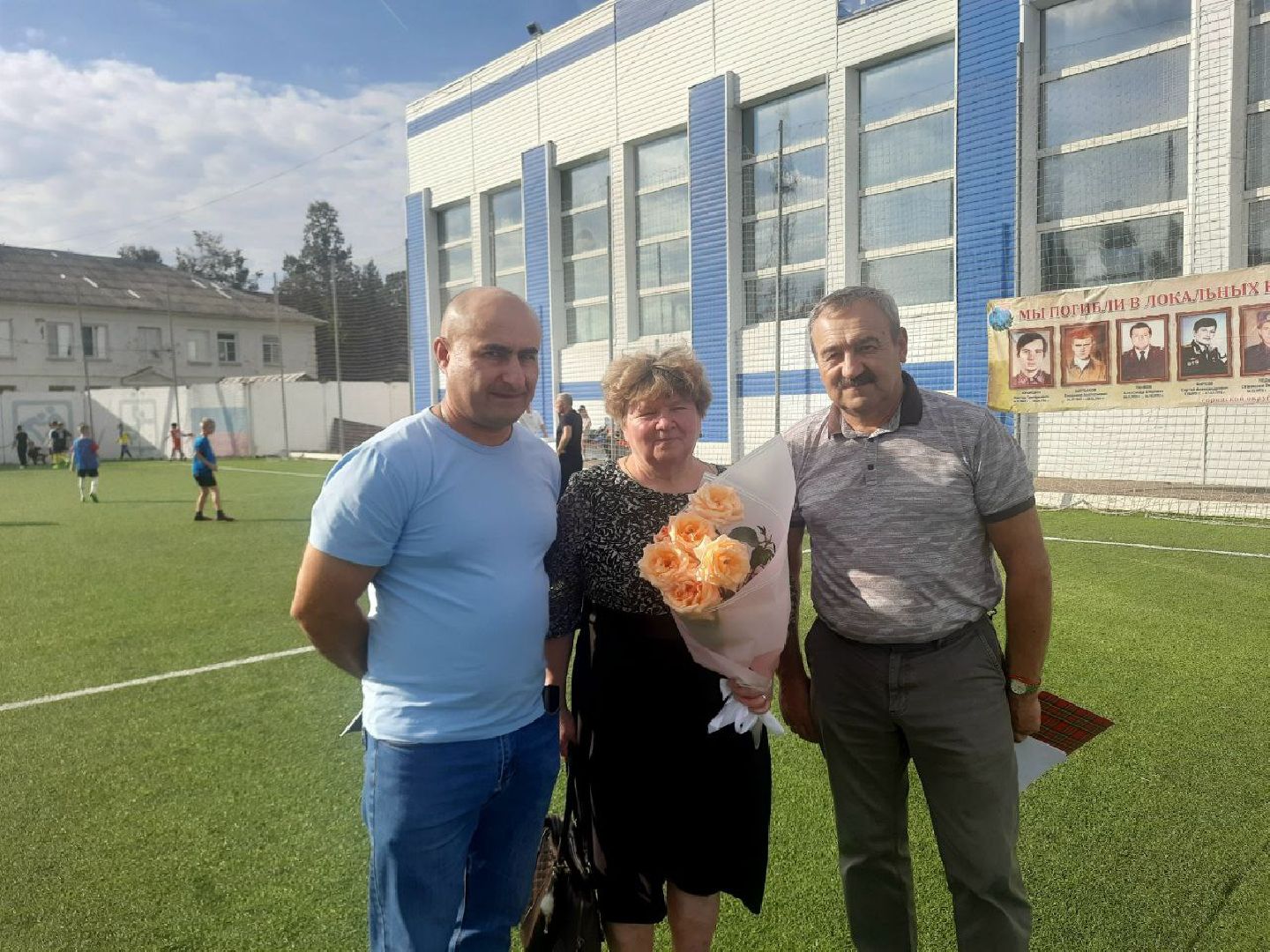 Серебряные Пруды, футбол, надежда Подмосковья Кавалер ордена Мужества, Сергей Мясин, СК Молодежный,