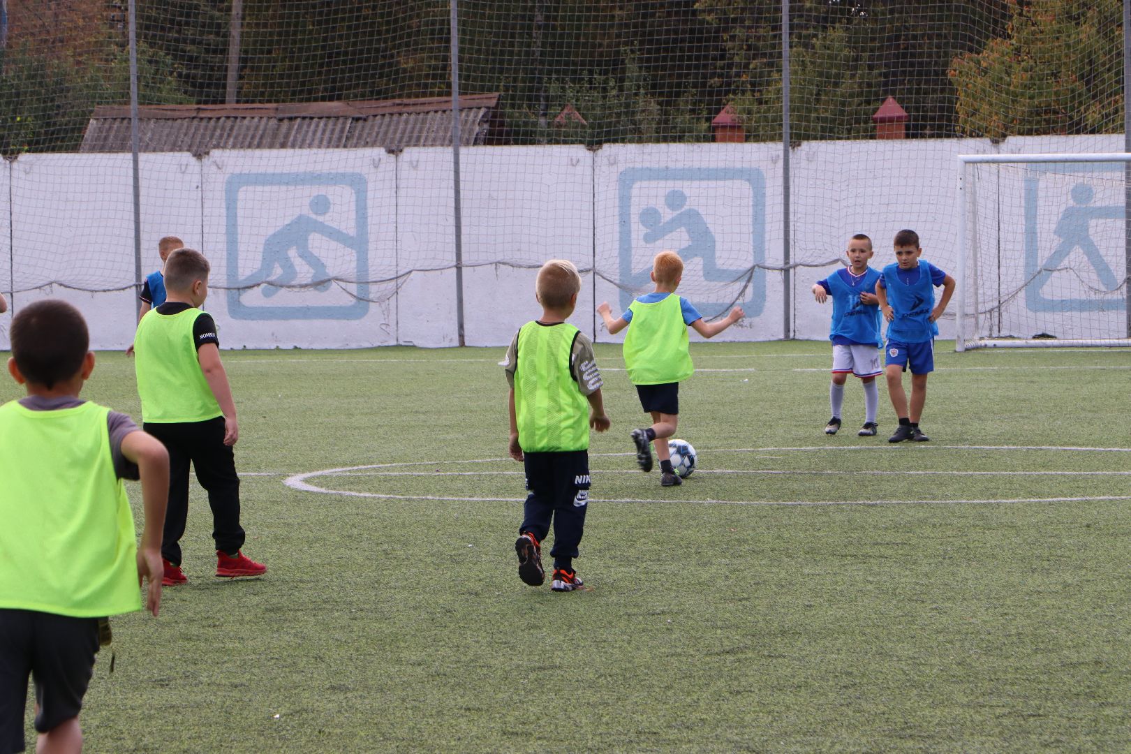 Серебряные Пруды, футбол, надежда Подмосковья Кавалер ордена Мужества, Сергей Мясин, СК Молодежный,