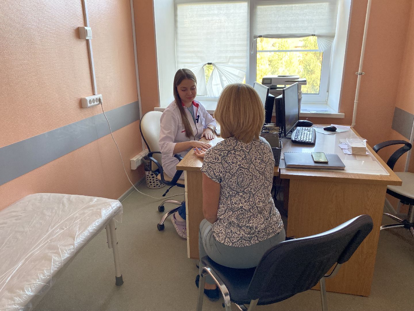 Коломна, Медицина, Новые кадры, врач - терапевт,