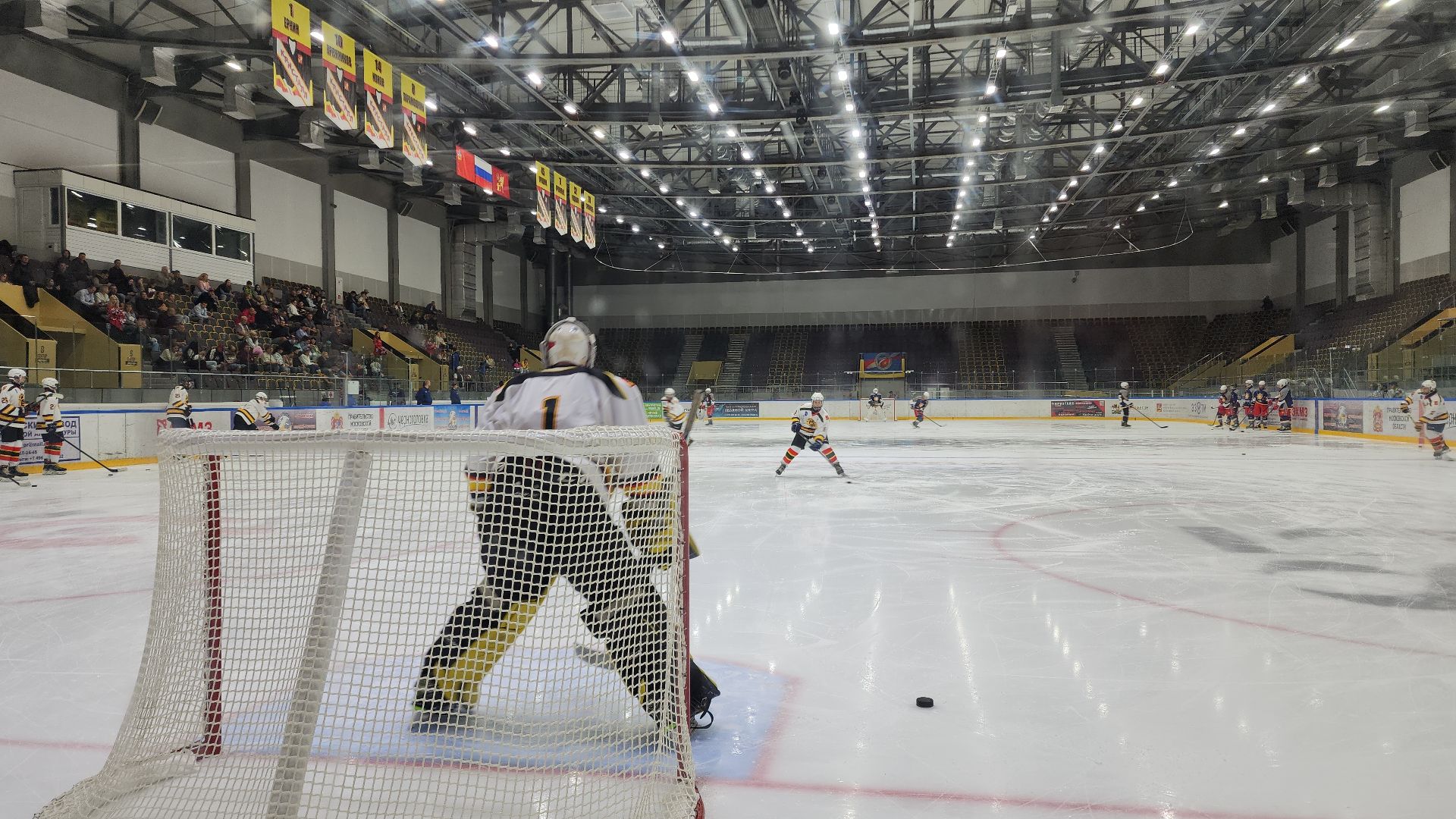 хоккей, спорт, спорт московской области, электросталь, электросталь спортивная, хоккейный клуб, хоккеисты, лдс кристалл,