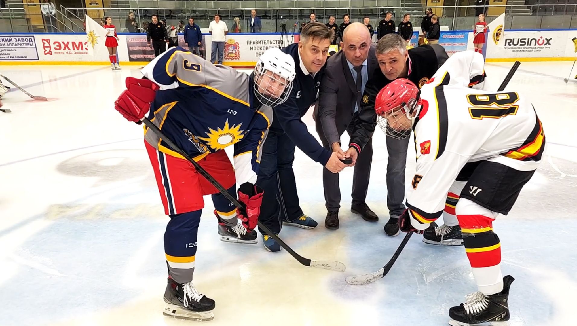 хоккей, спорт, спорт московской области, электросталь, электросталь спортивная, хоккейный клуб, хоккеисты, лдс кристалл,