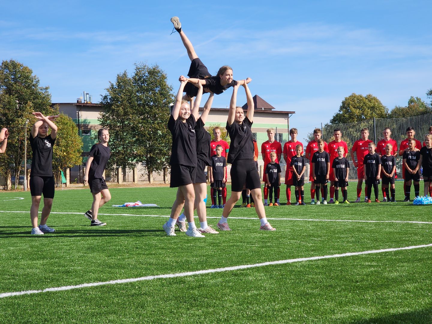спорт, стадион урожай, реконструкция стадиона, руза, спорт в рузе, спорт в подмосковье, рузский городской округ,
