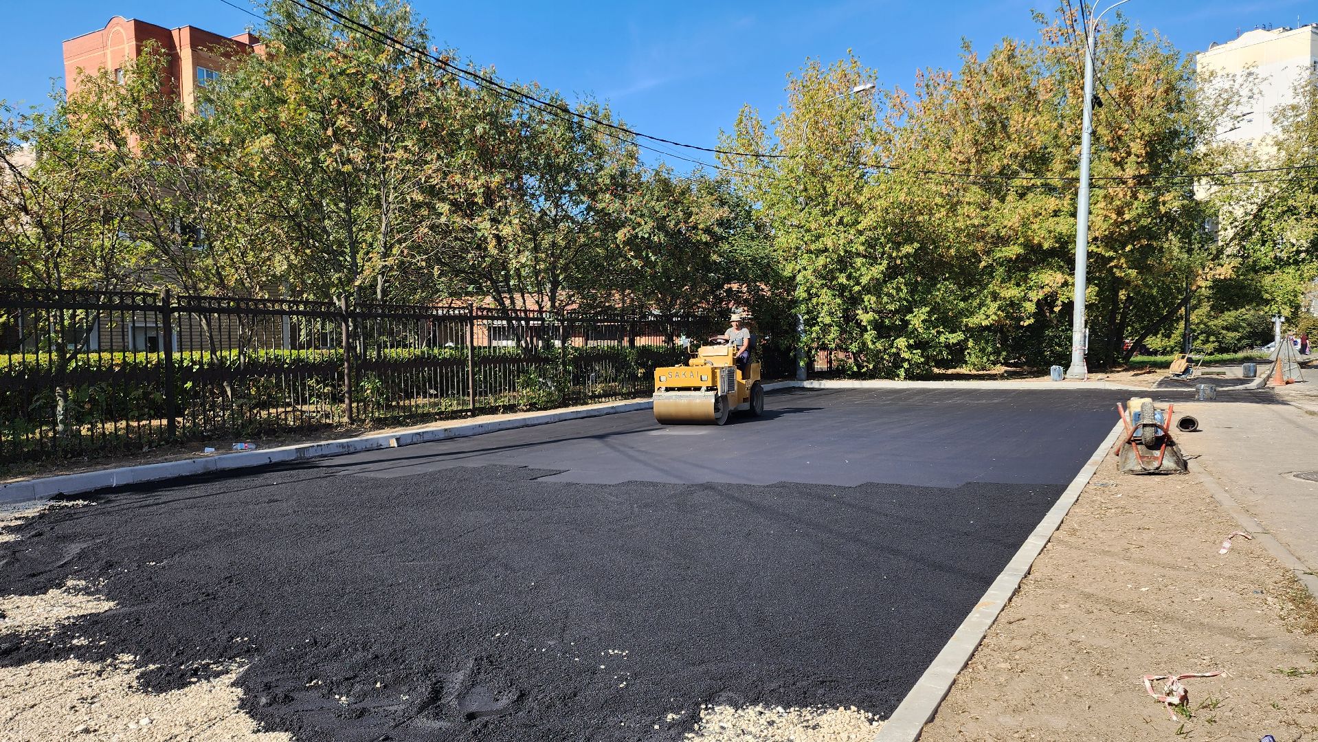 Дороги, Домодедово, Подмосковье, Новый тротуар, Парковка, Благоустройство, асфальт, дорожная служба,