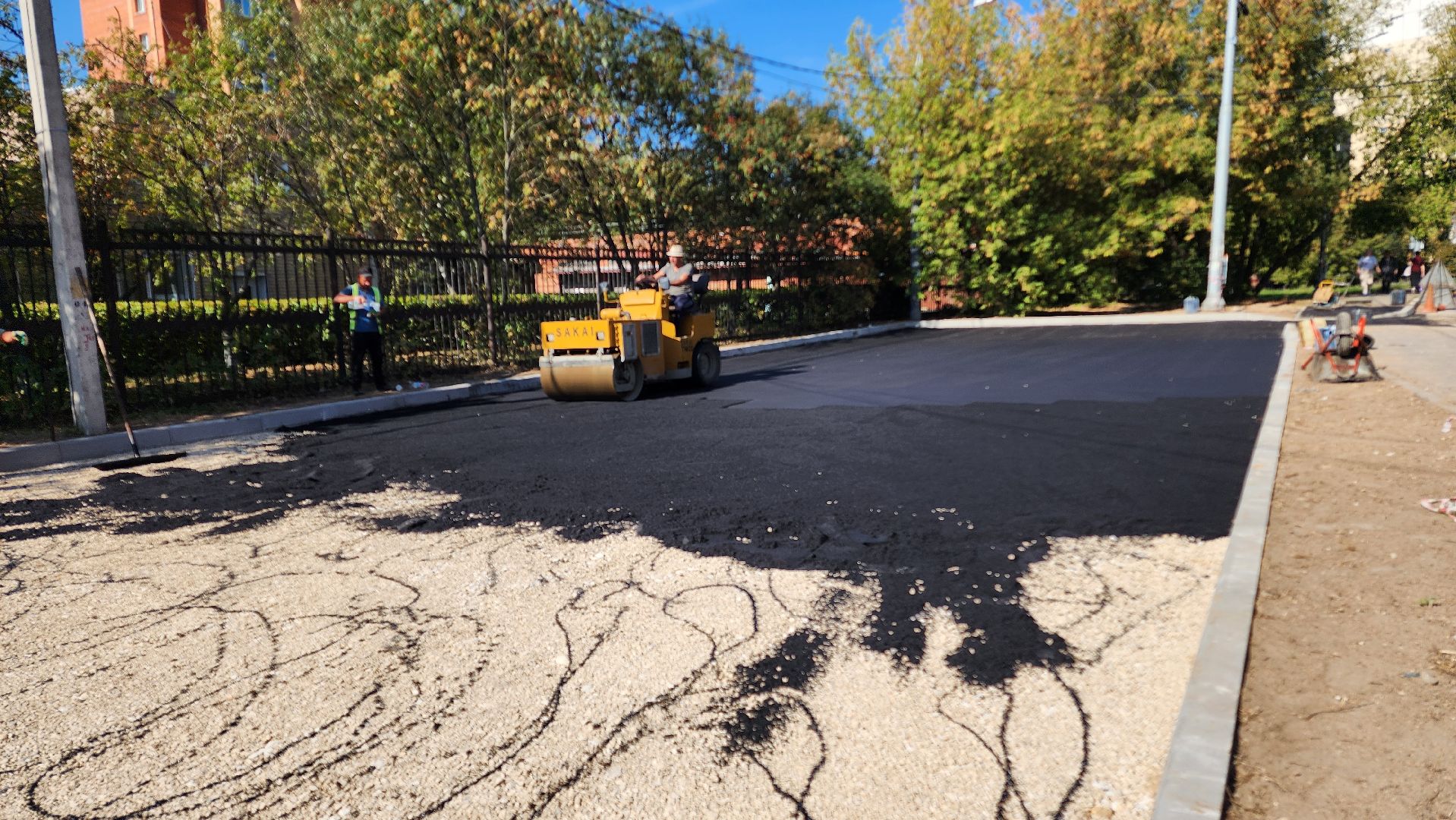 Дороги, Домодедово, Подмосковье, Новый тротуар, Парковка, Благоустройство, асфальт, дорожная служба,