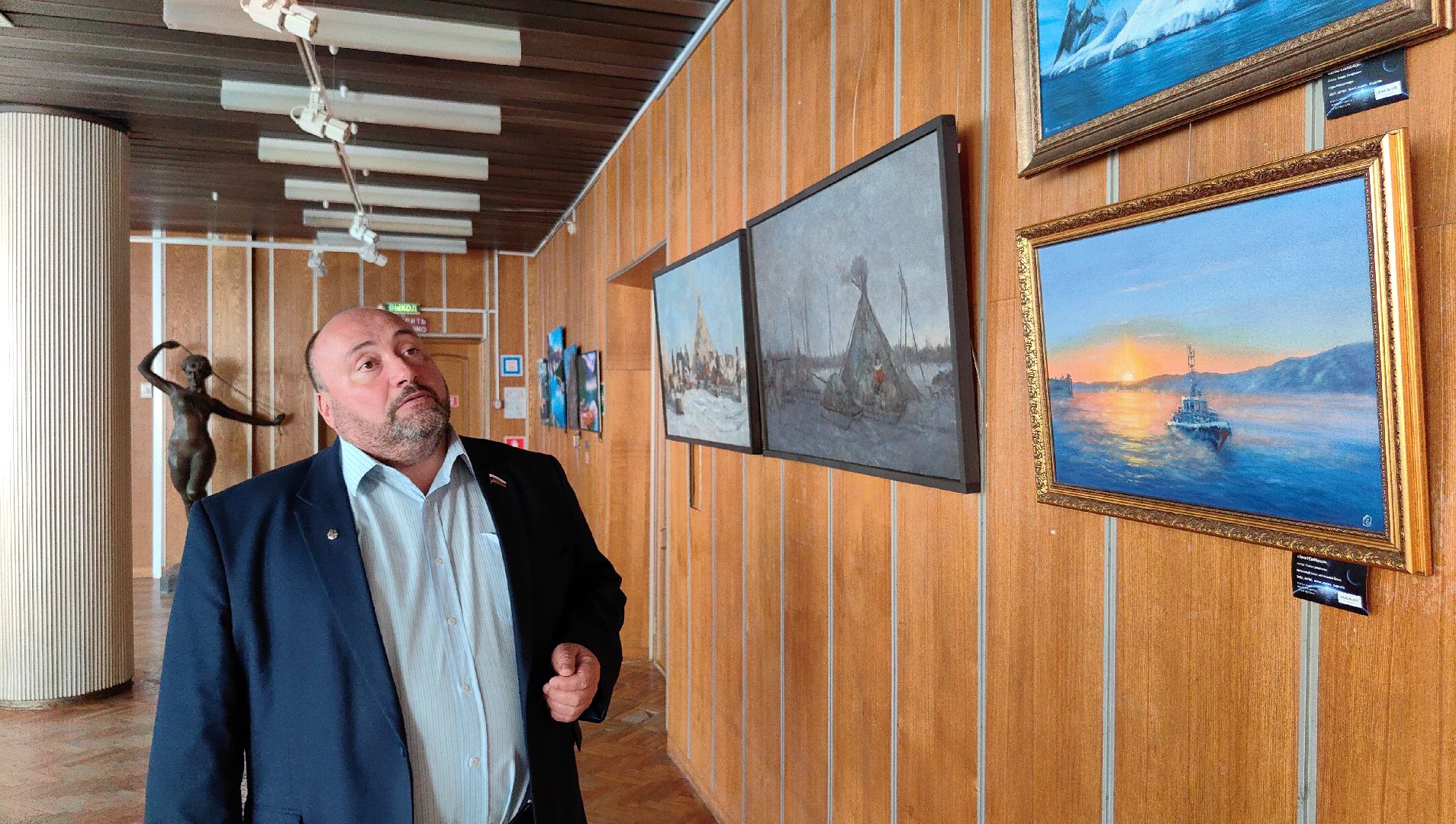 выставка, картины, академии рисования Арона Аноре, техника ошибана, космос,