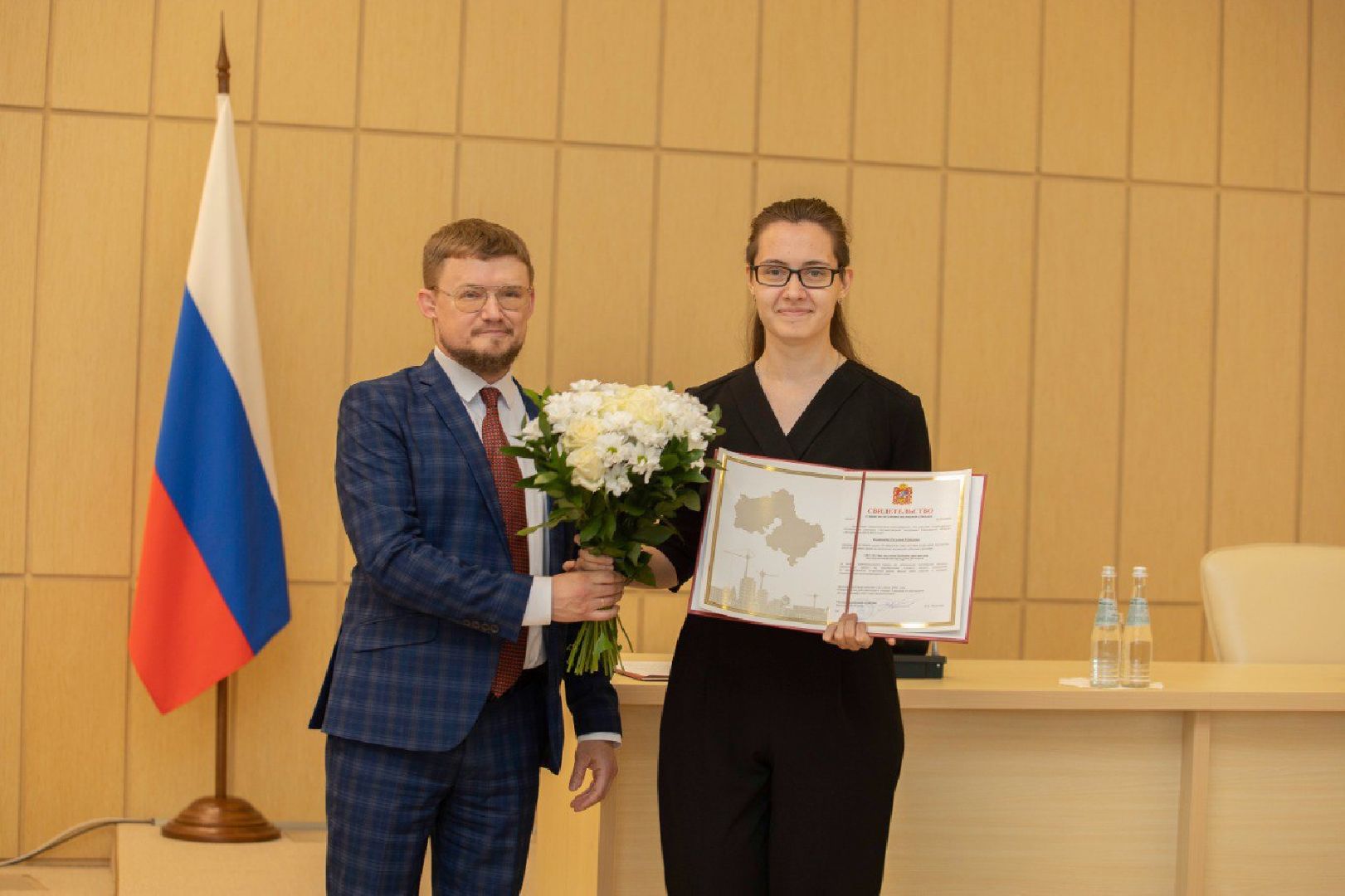 Чехов, улица Весенняя, социальная ипотека, учитель Татьяна Кузнецова, преподаватель начальных классов, Любучанская школа, министерство жилищной политики Московской области,