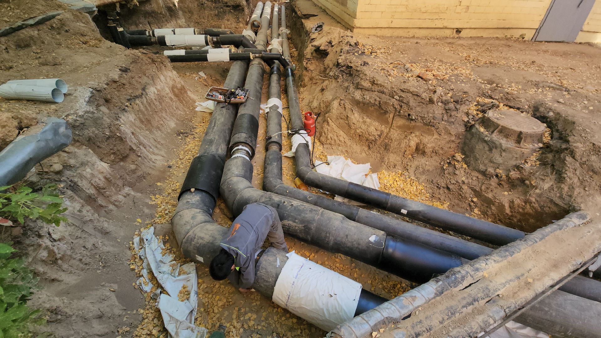 Теплосеть, Лобня, Прокладка труб,