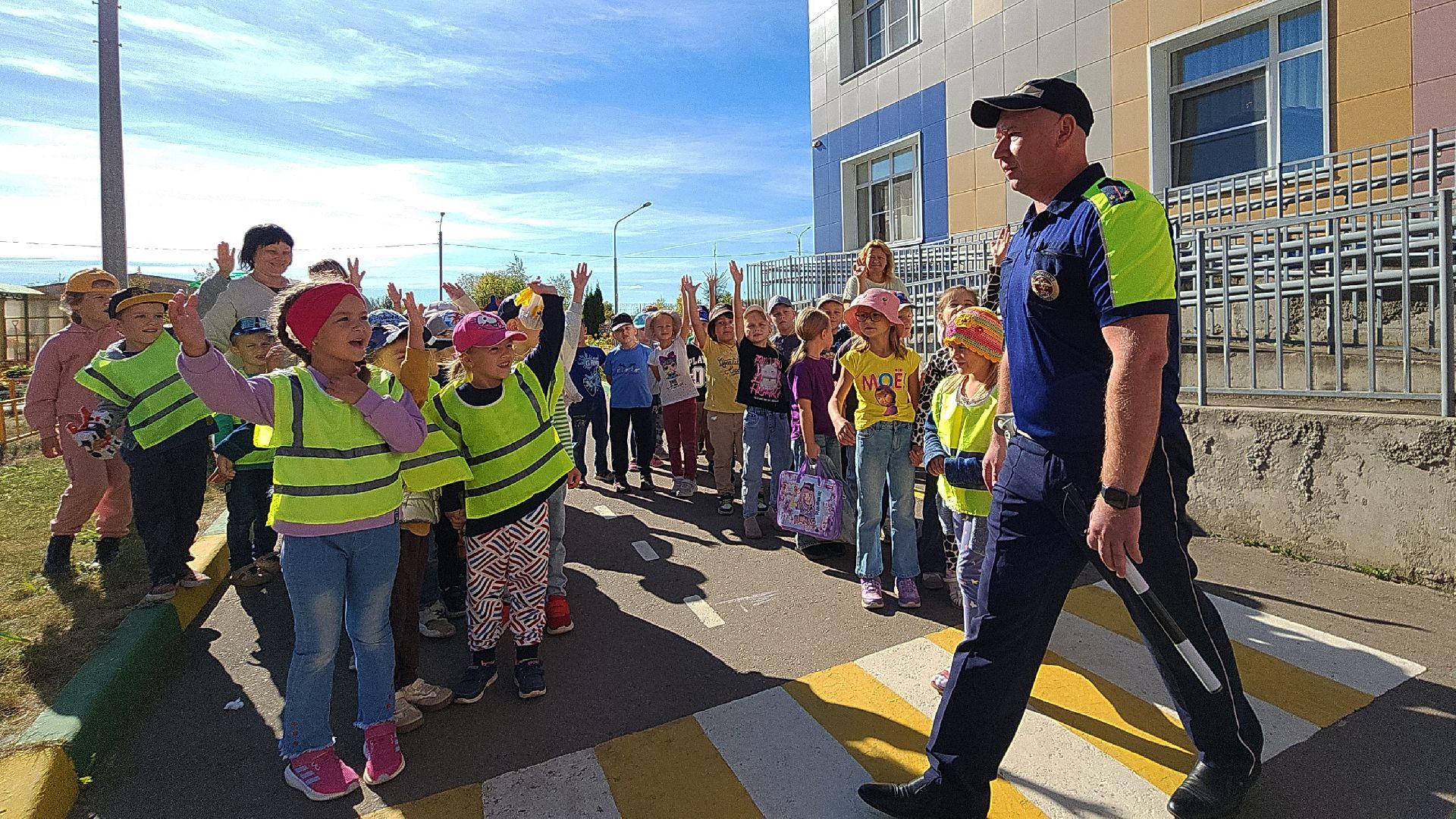 электросталь, ГАИ, гибдд, всероссийская акция, неделя безопасности, мой город, дети, безопасность детей, детский сад, госавтоинспекция, госавтоинспекторы,