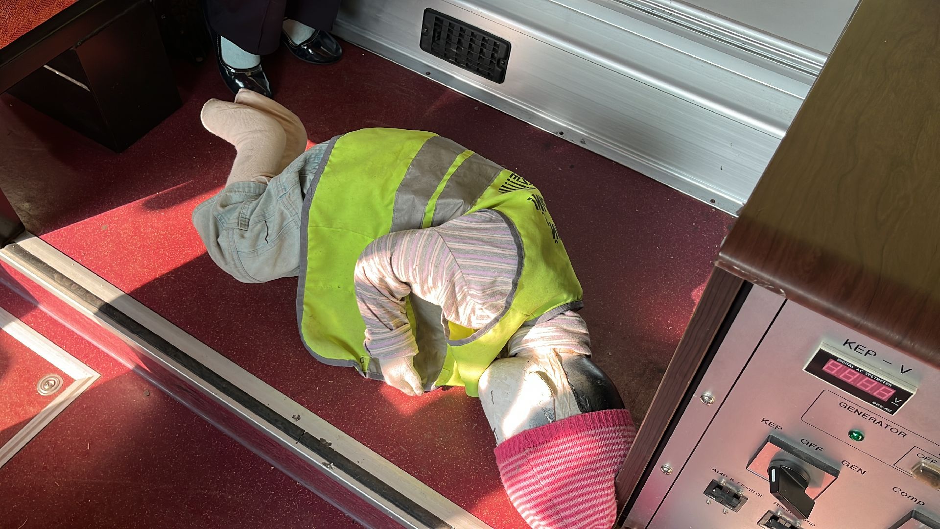 безопасное движение, безопасность, ремень безопасности, автобус,