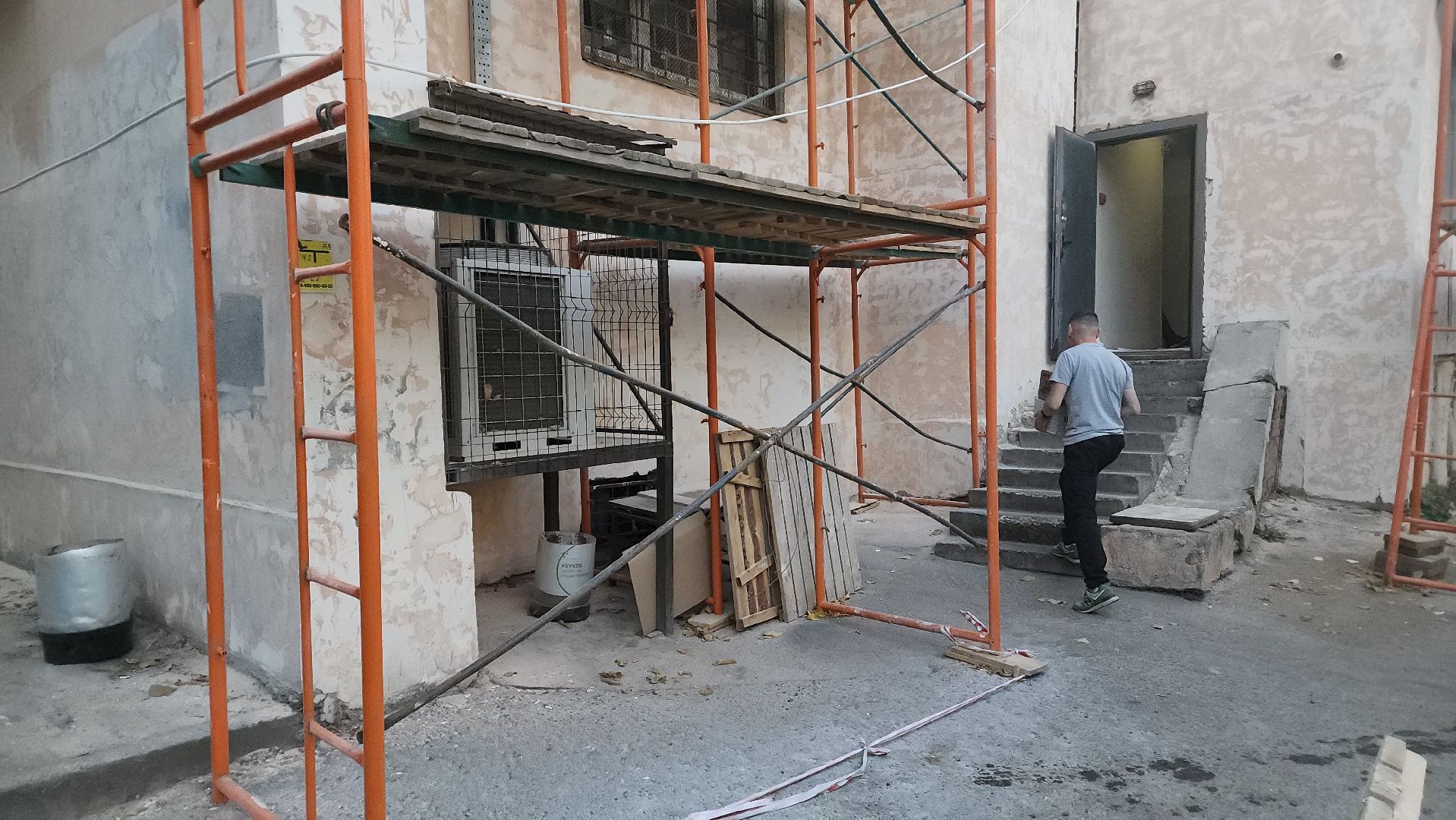 пушкино, капремонт, мкд, мкд старый фонд, ремонт фасада, бригада рабочих,