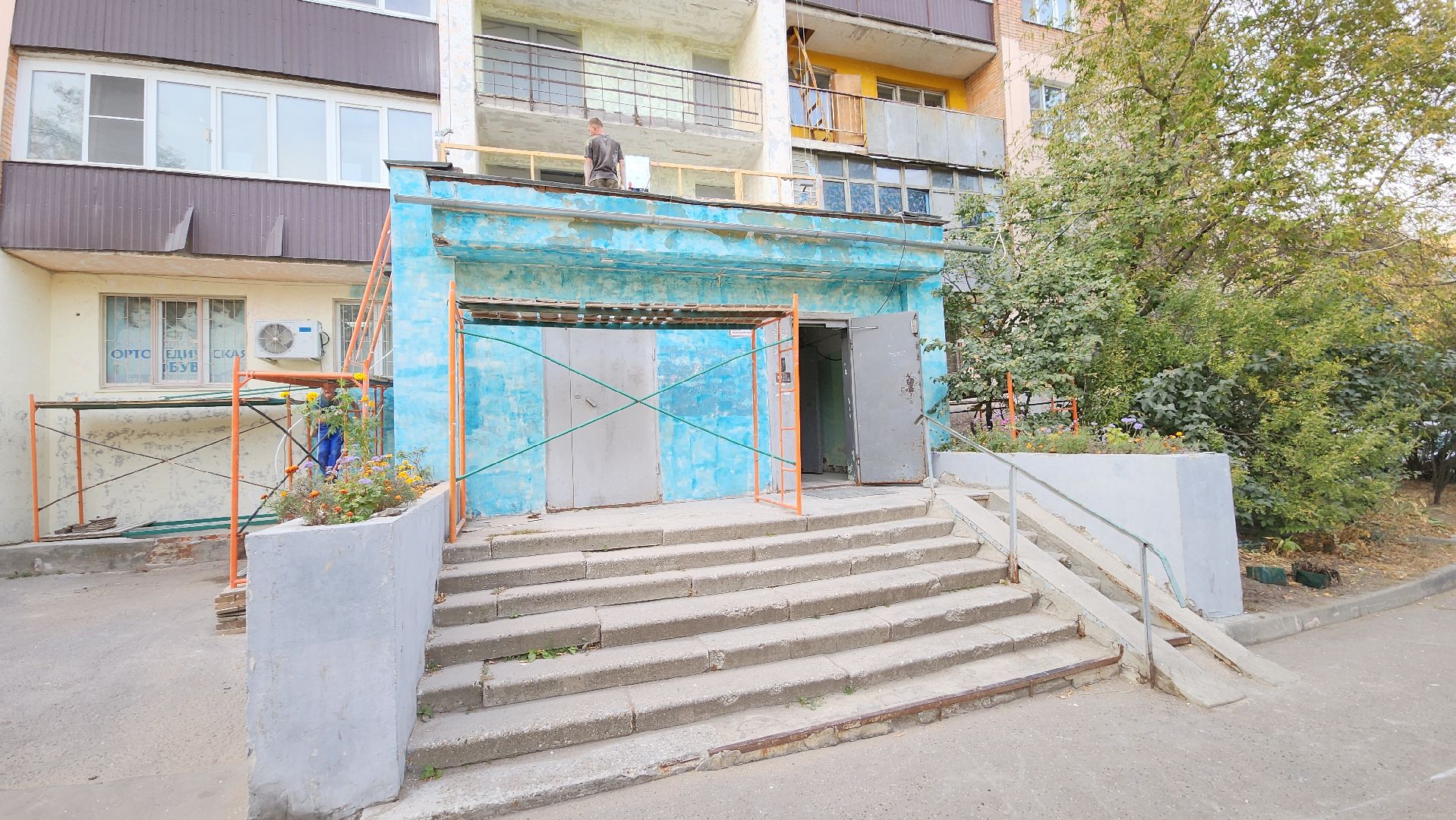 пушкино, капремонт, мкд, мкд старый фонд, ремонт фасада, бригада рабочих,