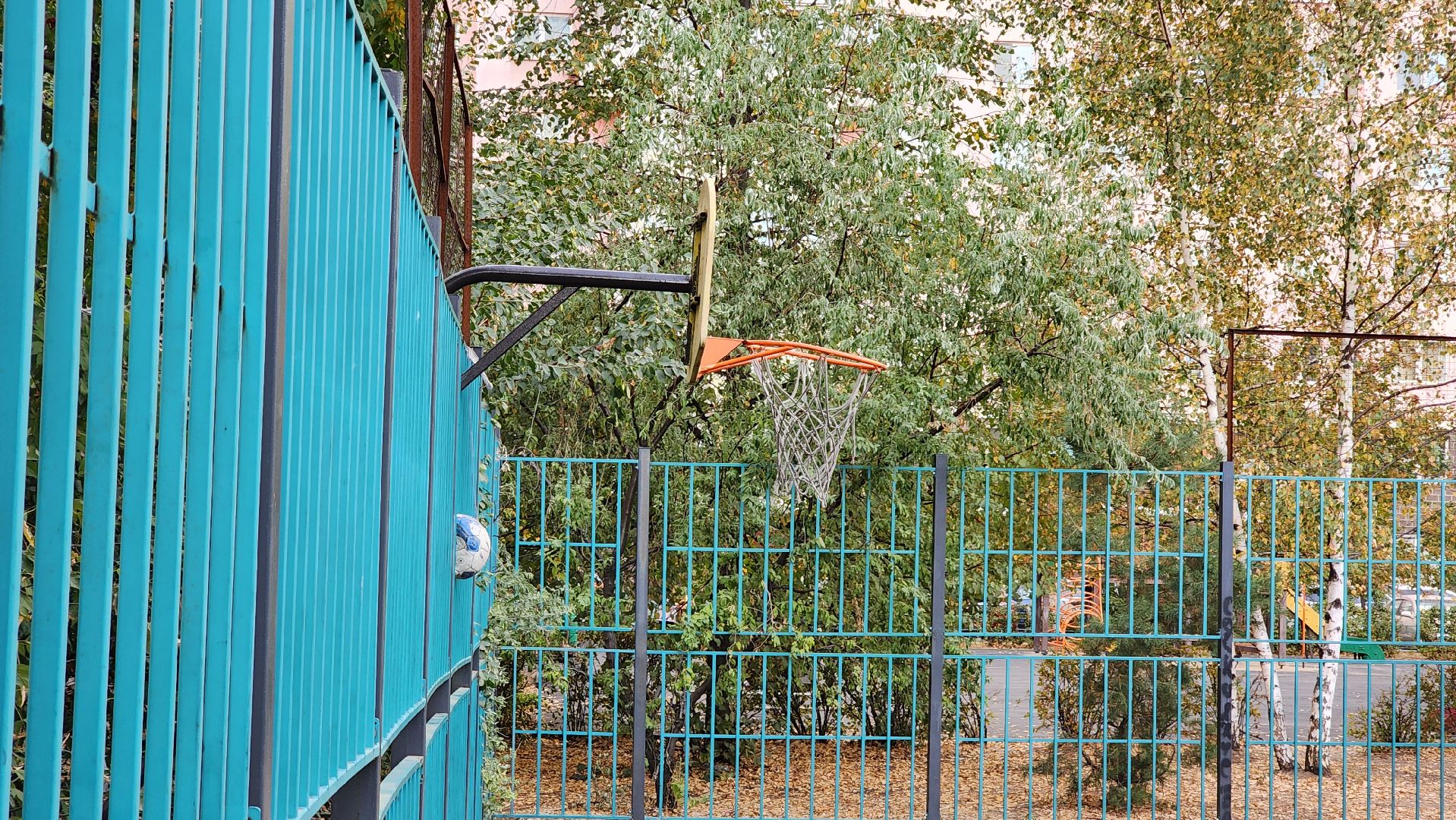 модернизация детских игровых площадок, встреча с жителями,