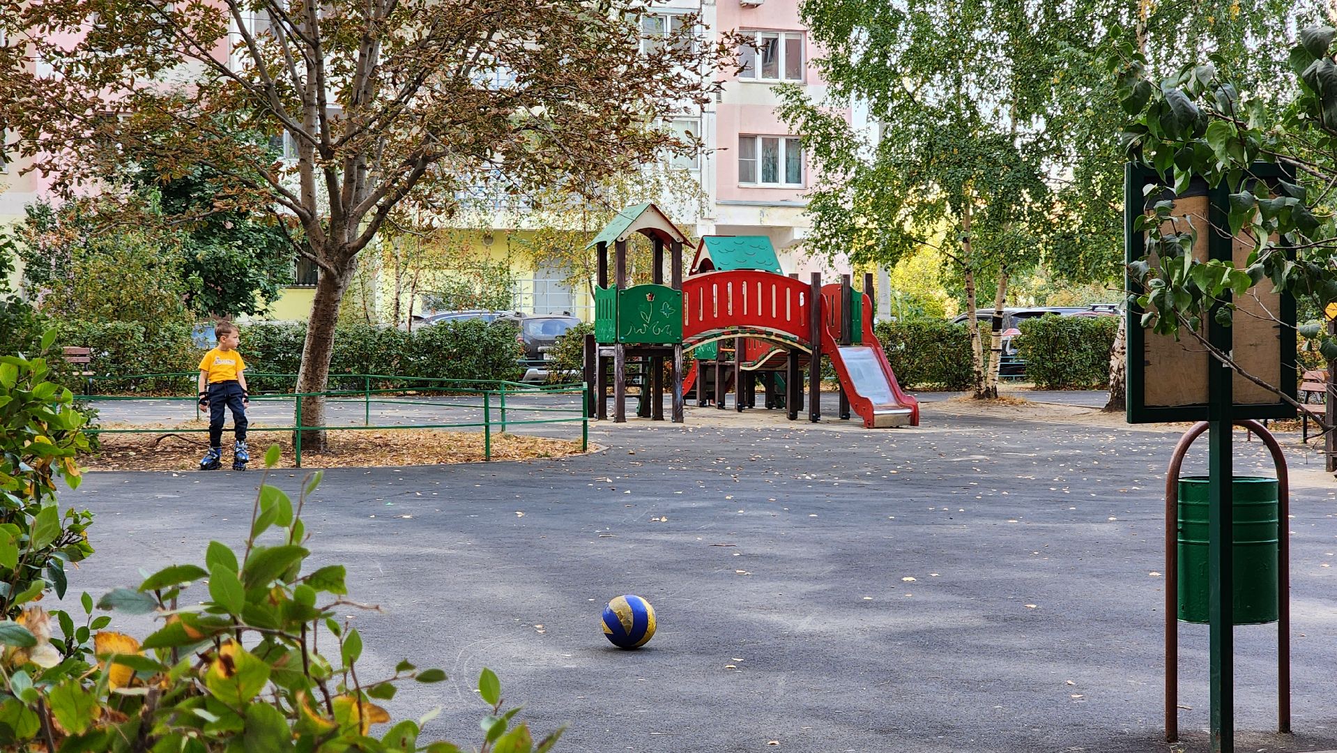 модернизация детских игровых площадок, встреча с жителями,