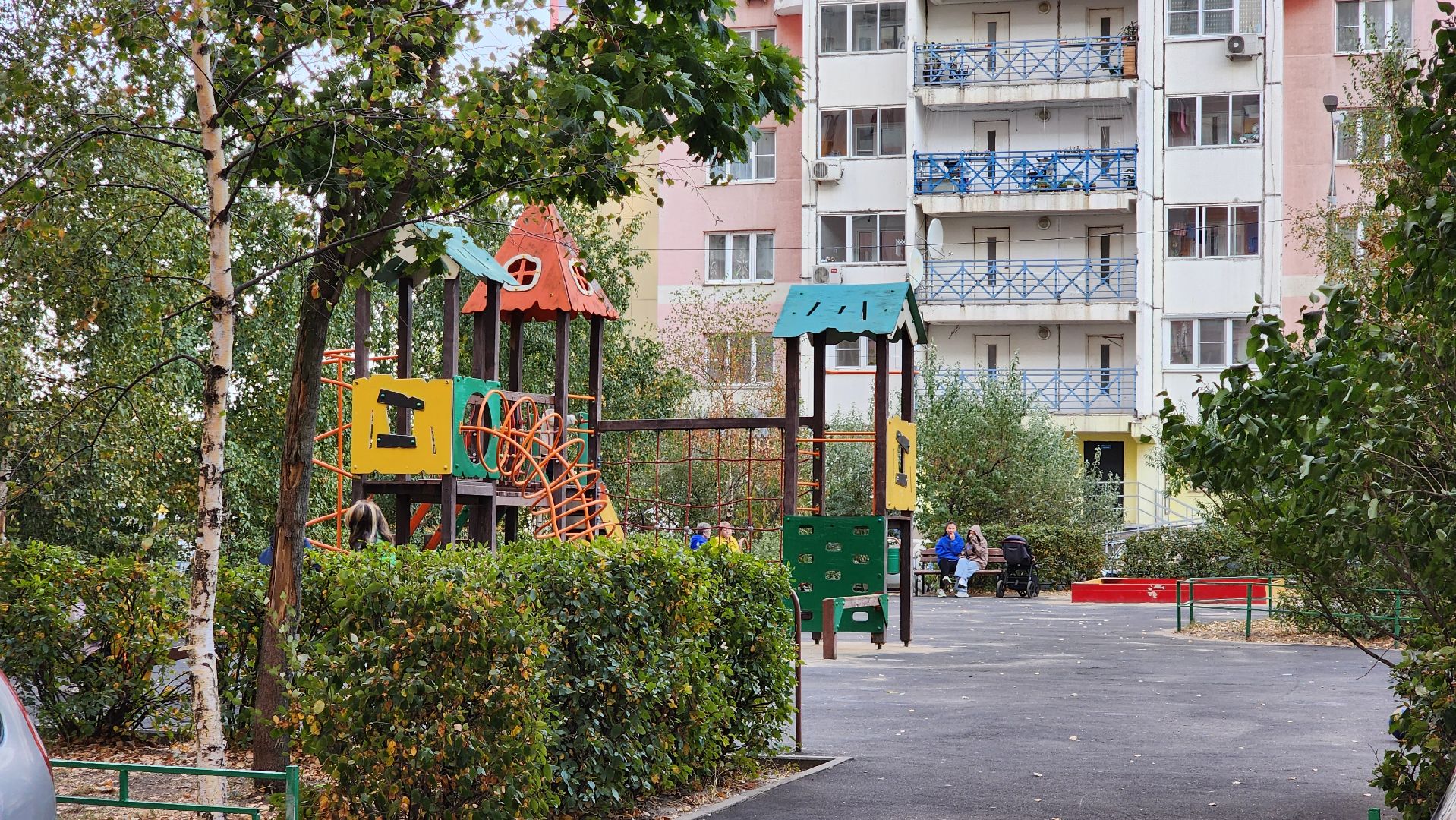 модернизация детских игровых площадок, встреча с жителями,