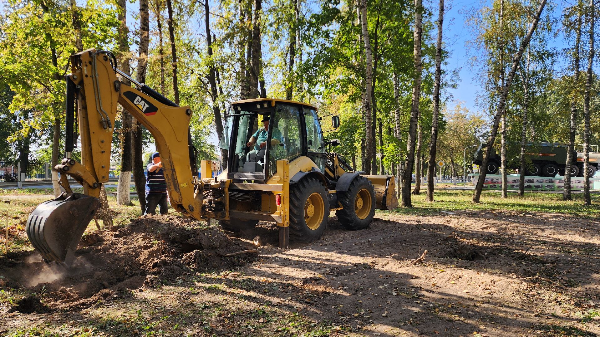 Бронницы, Строительство мемориала, Сквер военной техники, Ветераны строят мемориал,