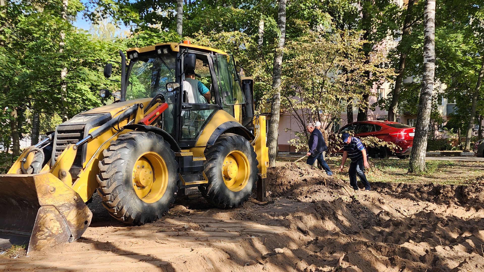 Бронницы, Строительство мемориала, Сквер военной техники, Ветераны строят мемориал,